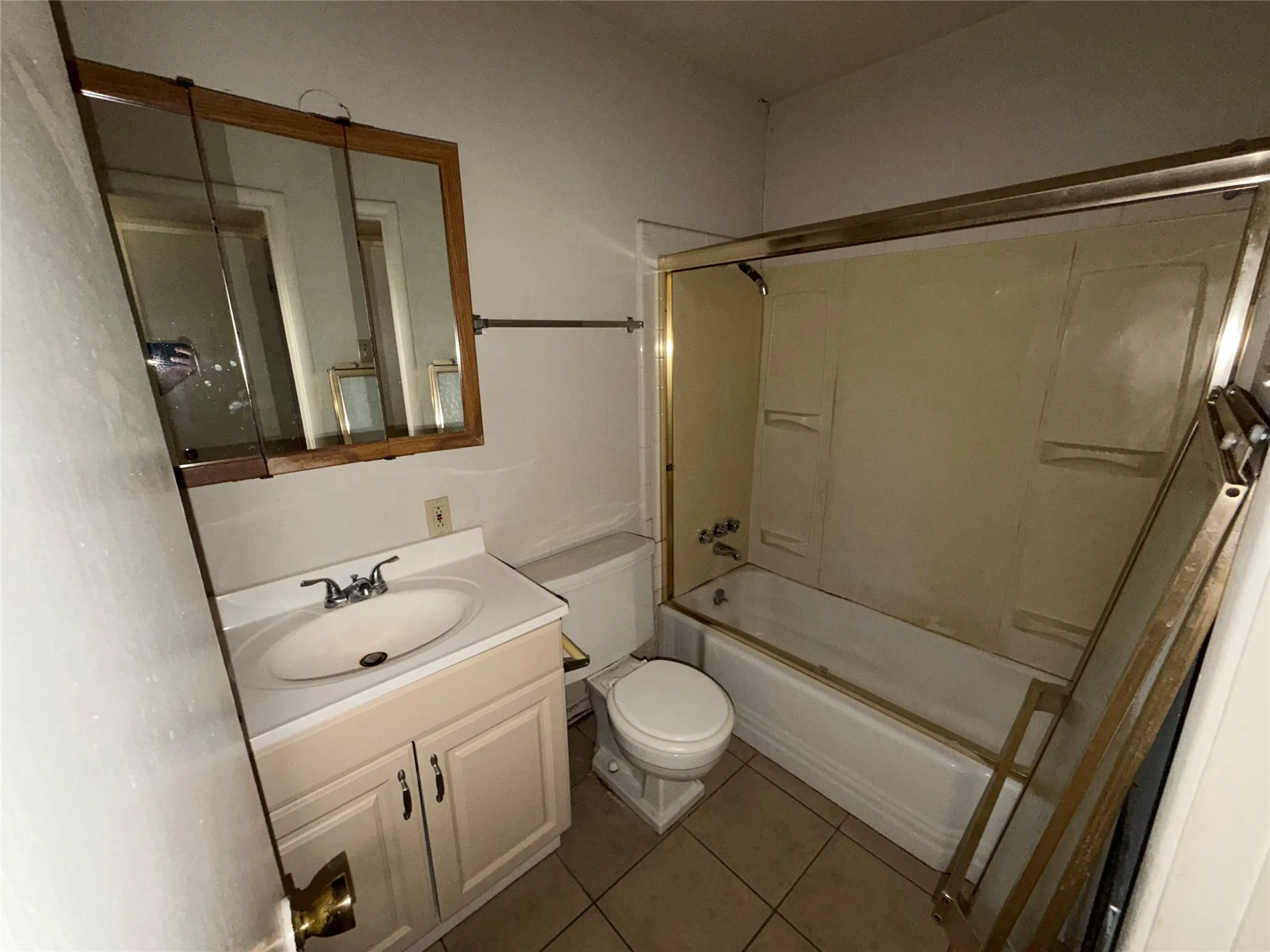 Apartment For Rent in Taylor County , 3535 Yale Avenue 4, Abilene, Texas 79603, 2 Bedrooms, 1 Bathroom, Garage spaces, 10,175 Sqft, built in 1961, Price $1,850, mls#21352080, Real Estate Agent in Abilene, Homes For Rent in Taylor county, Homes For Rent in Abilene, Realtor in Abilene Texas, Real Estate Brokerage Independent Realty Texas, Luminita Cordes Realtor