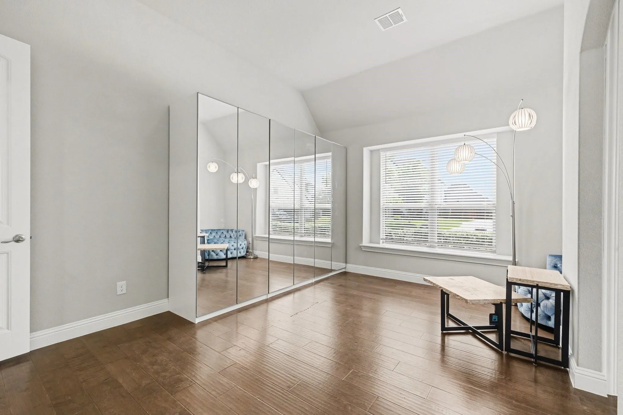 Single Family Residence For Sale in Collin County , 3508 Ruffian Court, Celina, Texas 75071, 6 Bedroom, 4 Bathroom, 2 Garage spaces, 3,384 Sqft, built in 2021, mls#21352363, Real Estate Agent in Celina, Homes For Sale in Collin county, Homes For Sale in Celina, Realtor in Celina Texas, Real Estate Brokerage Independent Realty Texas, Luminita Cordes Realtor