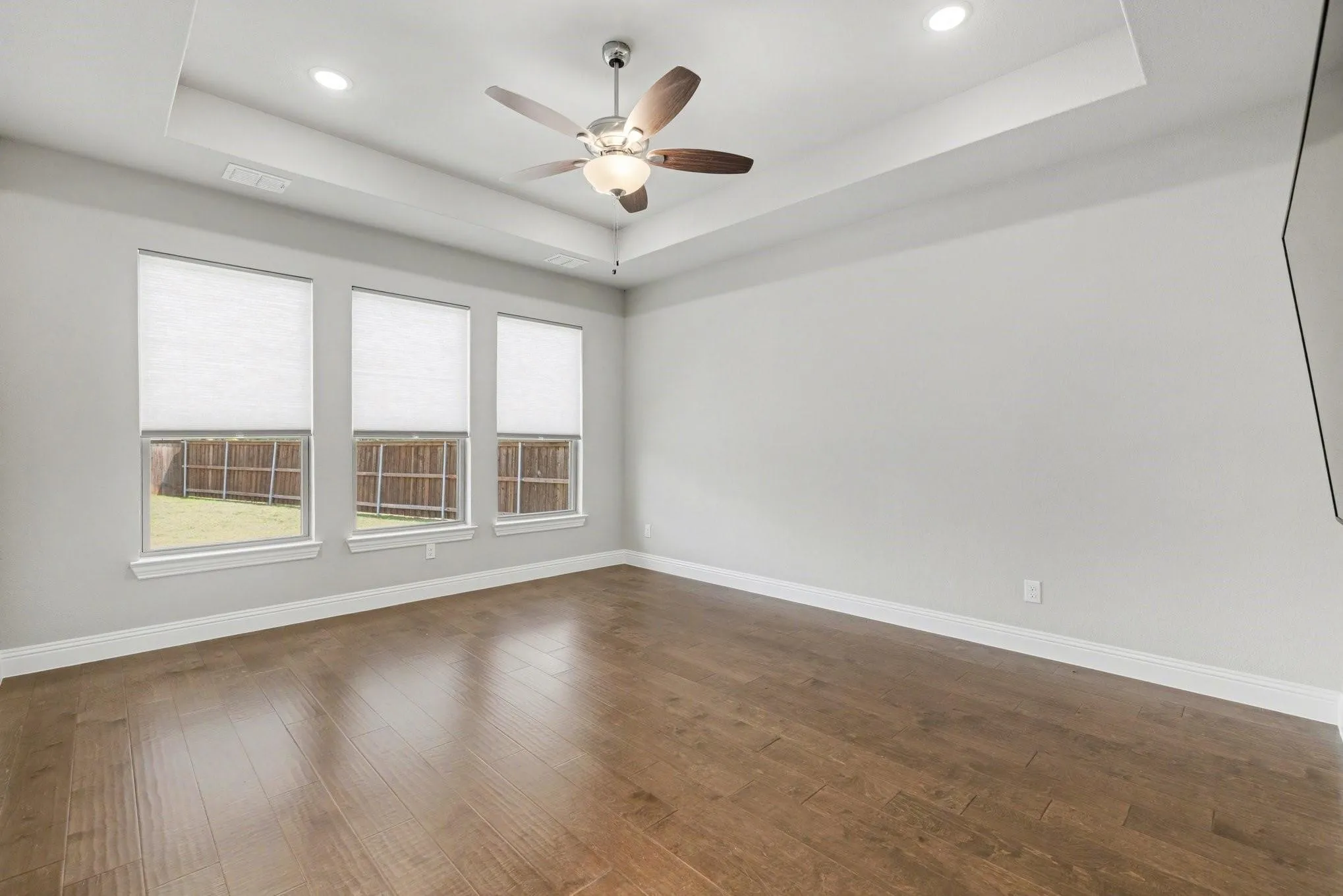Single Family Residence For Sale in Collin County , 3508 Ruffian Court, Celina, Texas 75071, 6 Bedroom, 4 Bathroom, 2 Garage spaces, 3,384 Sqft, built in 2021, mls#21352363, Real Estate Agent in Celina, Homes For Sale in Collin county, Homes For Sale in Celina, Realtor in Celina Texas, Real Estate Brokerage Independent Realty Texas, Luminita Cordes Realtor