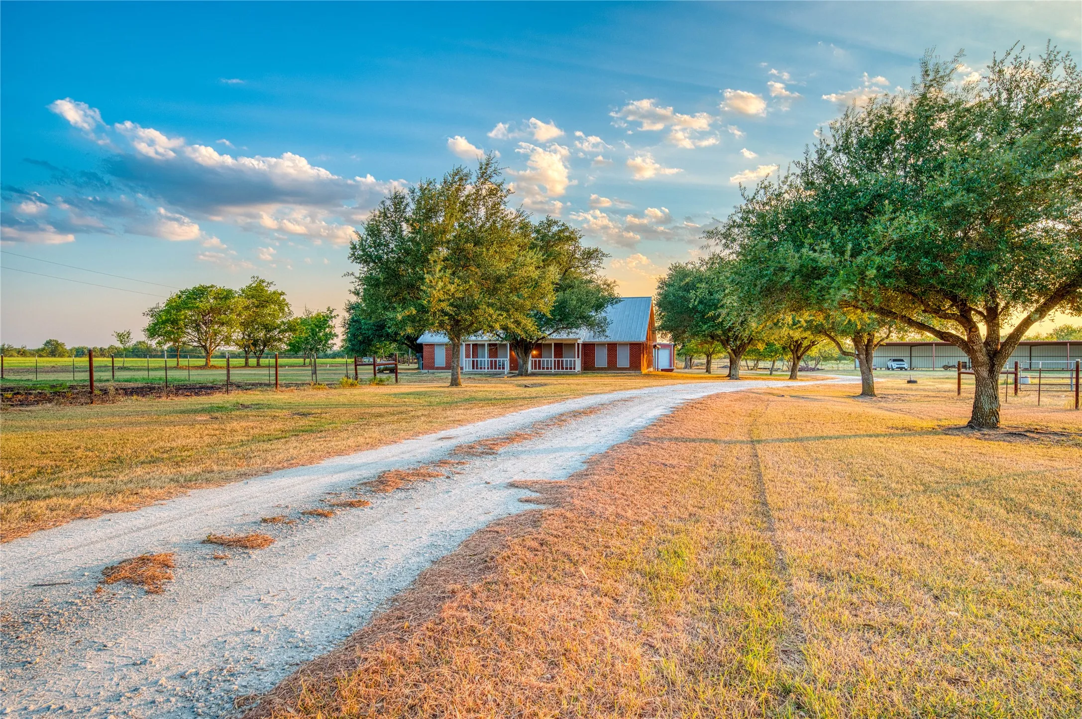 Single Family Residence For Sale in Limestone County , 1829 W FM 1246, Thornton, Texas 76687, 3 Bedrooms, 3 Bathrooms, Garage spaces, 2,512 Sqft, built in 1993, Price $1,650,000, mls#21352515, Real Estate Agent in Thornton, Homes For Sale in Limestone county, Homes For Sale in Thornton, Realtor in Thornton Texas, Real Estate Brokerage Independent Realty Texas, Luminita Cordes Realtor