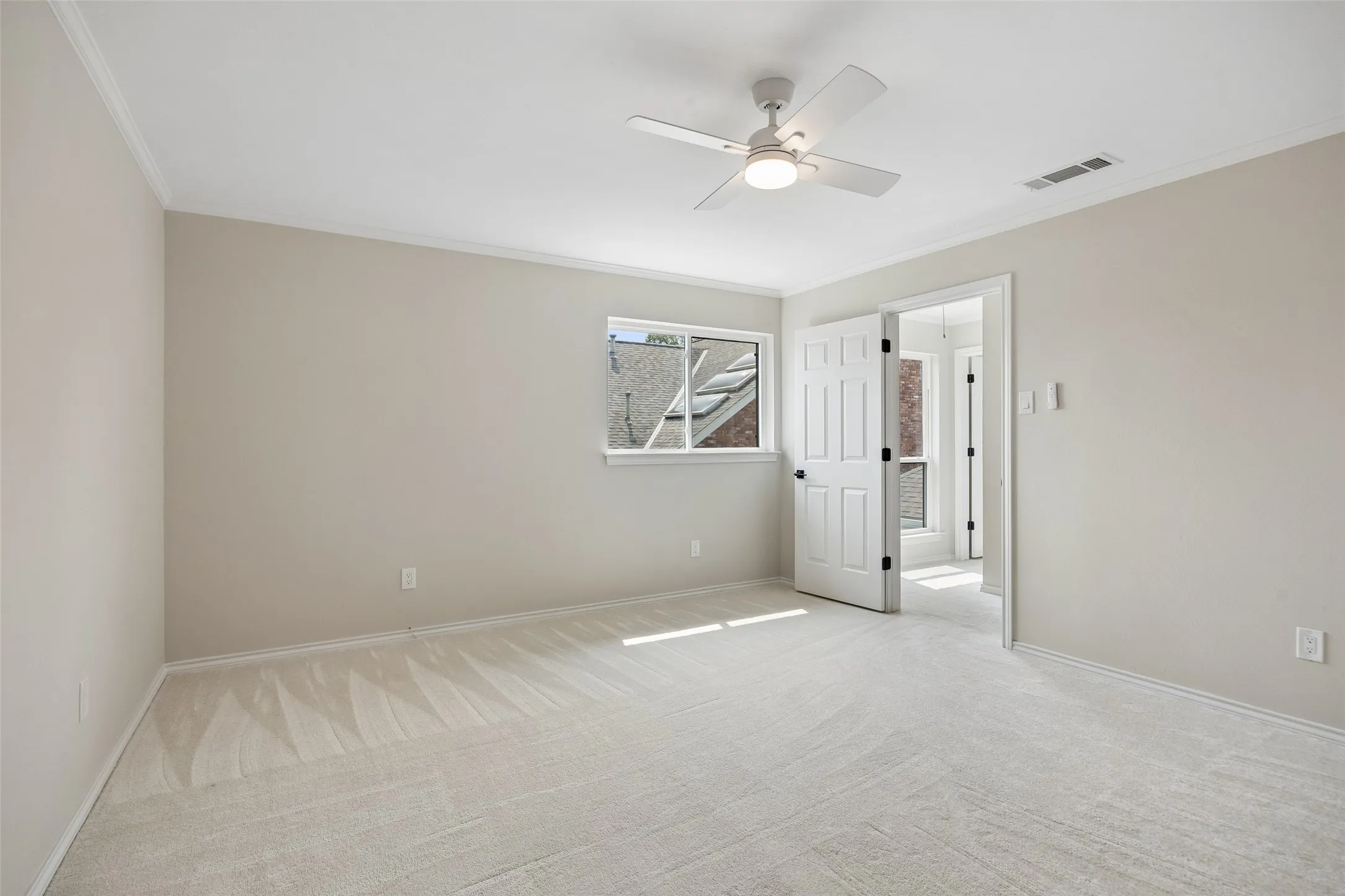 Single Family Residence For Sale in Collin County , 5925 Still Forest Drive, Dallas, Texas 75252, 4 Bedroom, 3 Bathroom, 2 Garage spaces, 3,065 Sqft, built in 1983, mls#21350791, Real Estate Agent in Dallas, Homes For Sale in Collin county, Homes For Sale in Dallas, Realtor in Dallas Texas, Real Estate Brokerage Independent Realty Texas, Luminita Cordes Realtor