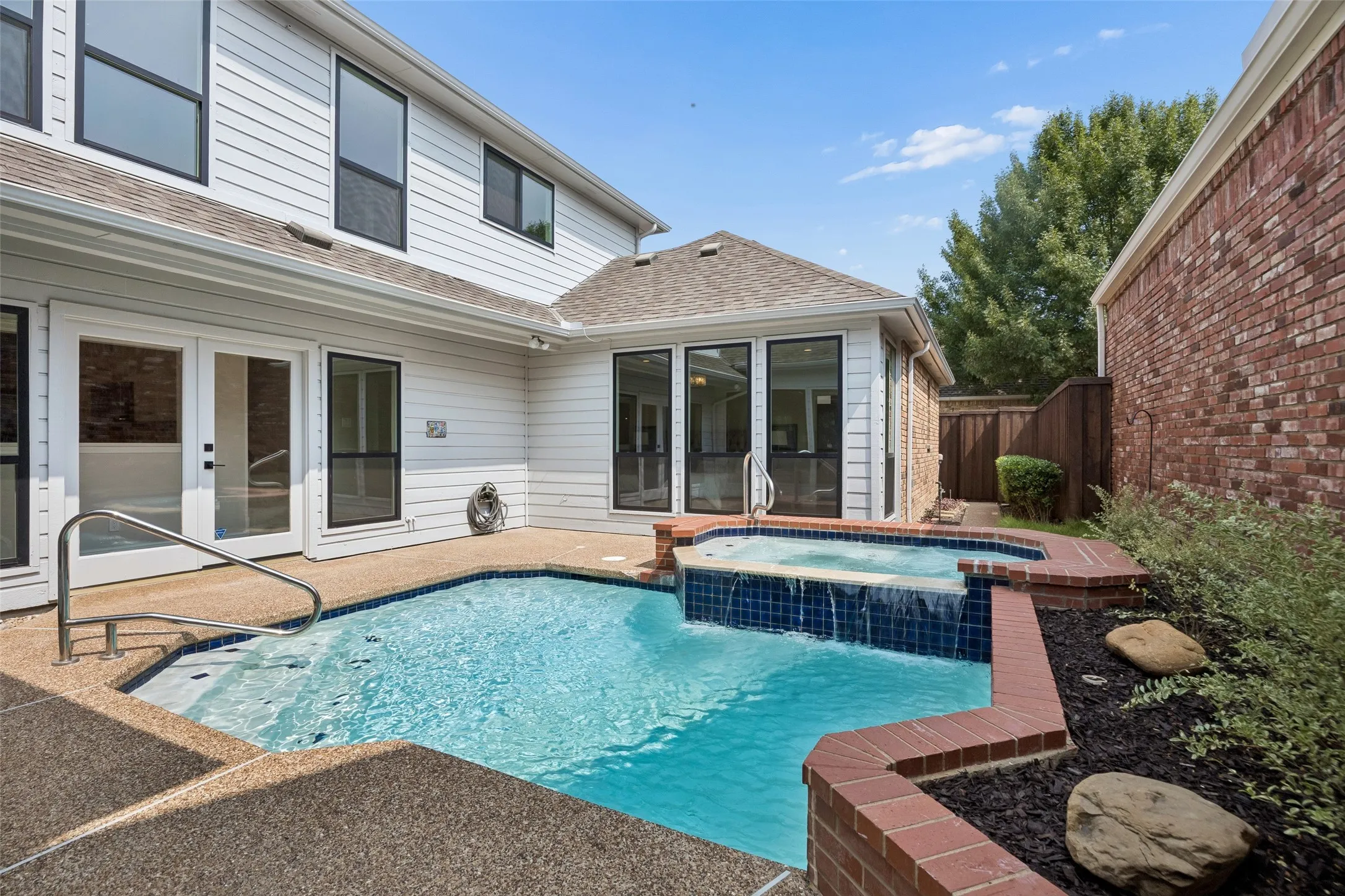 Single Family Residence For Sale in Collin County , 5925 Still Forest Drive, Dallas, Texas 75252, 4 Bedroom, 3 Bathroom, 2 Garage spaces, 3,065 Sqft, built in 1983, mls#21350791, Real Estate Agent in Dallas, Homes For Sale in Collin county, Homes For Sale in Dallas, Realtor in Dallas Texas, Real Estate Brokerage Independent Realty Texas, Luminita Cordes Realtor