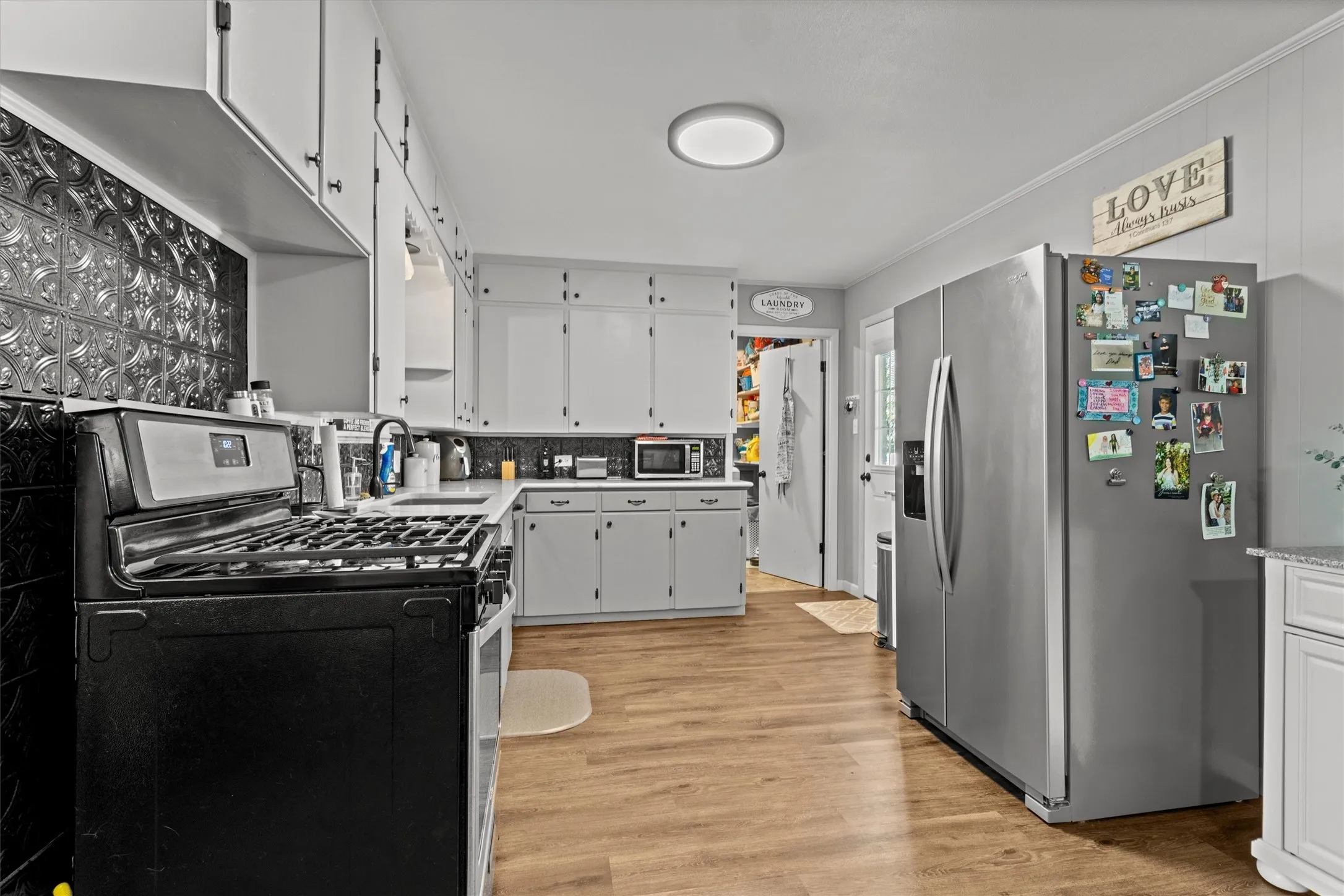 Single Family Residence For Sale in Wood County , 501 Linda Kay Drive, Winnsboro, Texas 75494, 3 Bedroom, 2 Bathroom, Garage spaces, 1,376 Sqft, built in 1965, mls#21352572, Real Estate Agent in Winnsboro, Homes For Sale in Wood county, Homes For Sale in Winnsboro, Realtor in Winnsboro Texas, Real Estate Brokerage Independent Realty Texas, Luminita Cordes Realtor