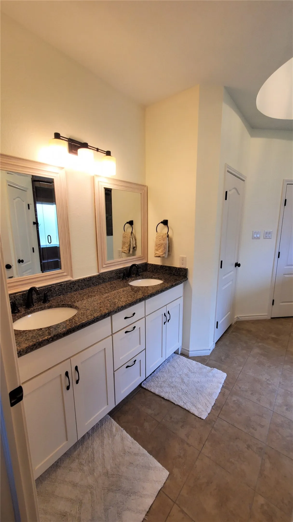 Single Family Residence For Sale in Collin County , 912 Blackstone Drive, Allen, Texas 75002, 5 Bedroom, 4 Bathroom, 2 Garage spaces, 3,100 Sqft, built in 1991, mls#21352578, Real Estate Agent in Allen, Homes For Sale in Collin county, Homes For Sale in Allen, Realtor in Allen Texas, Real Estate Brokerage Independent Realty Texas, Luminita Cordes Realtor