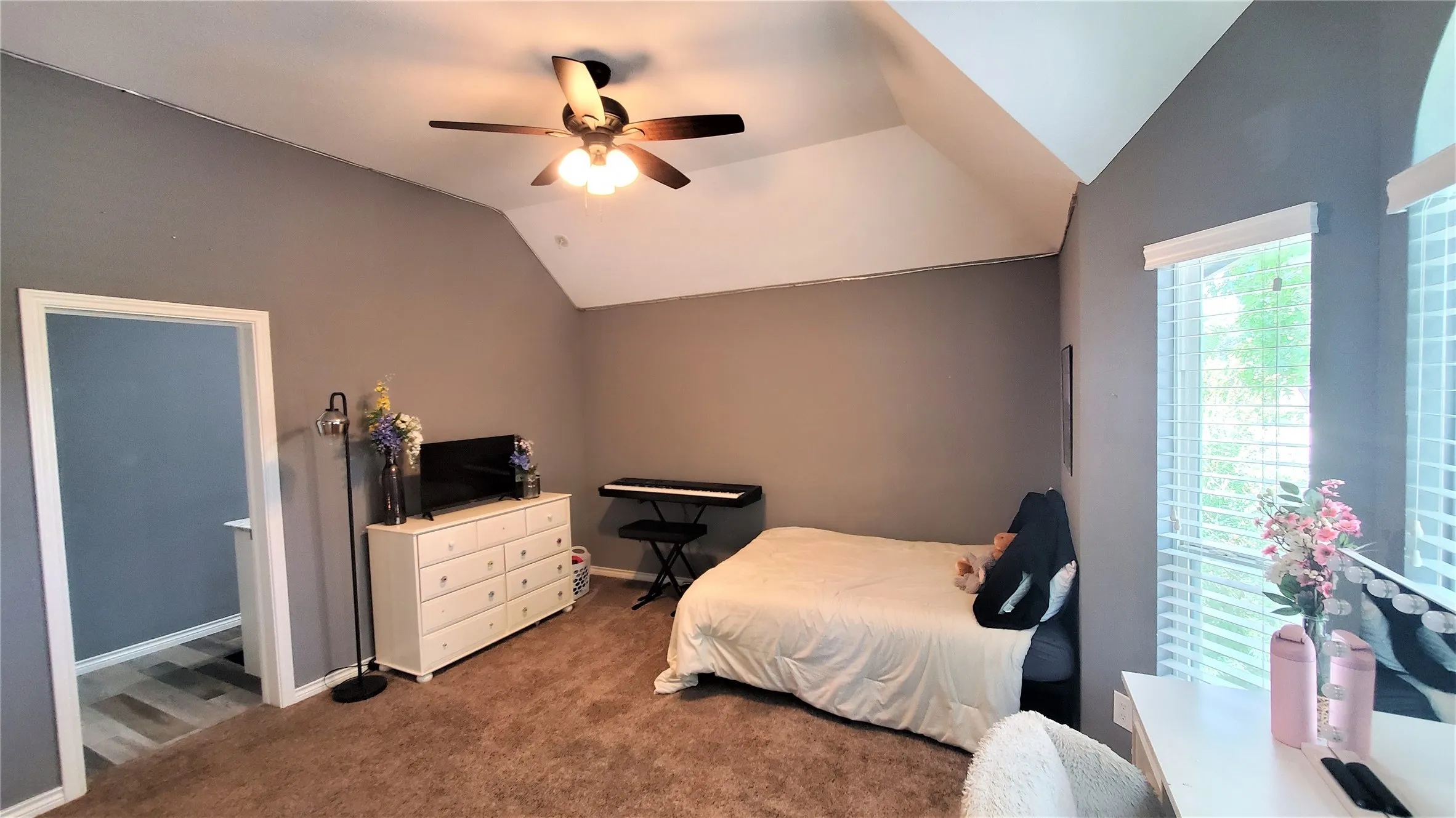 Single Family Residence For Sale in Collin County , 912 Blackstone Drive, Allen, Texas 75002, 5 Bedroom, 4 Bathroom, 2 Garage spaces, 3,100 Sqft, built in 1991, mls#21352578, Real Estate Agent in Allen, Homes For Sale in Collin county, Homes For Sale in Allen, Realtor in Allen Texas, Real Estate Brokerage Independent Realty Texas, Luminita Cordes Realtor