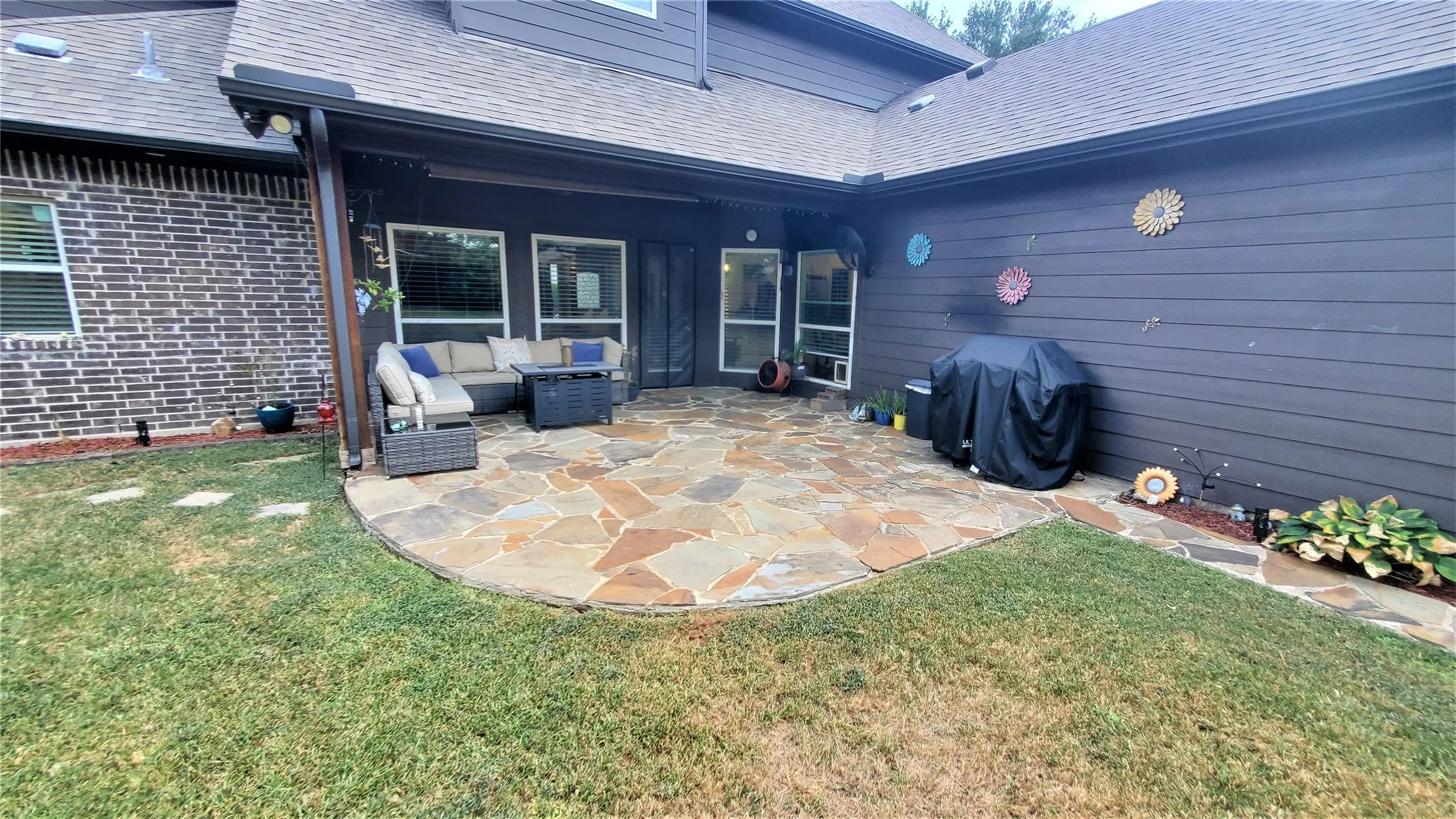 Single Family Residence For Sale in Collin County , 912 Blackstone Drive, Allen, Texas 75002, 5 Bedroom, 4 Bathroom, 2 Garage spaces, 3,100 Sqft, built in 1991, mls#21352578, Real Estate Agent in Allen, Homes For Sale in Collin county, Homes For Sale in Allen, Realtor in Allen Texas, Real Estate Brokerage Independent Realty Texas, Luminita Cordes Realtor