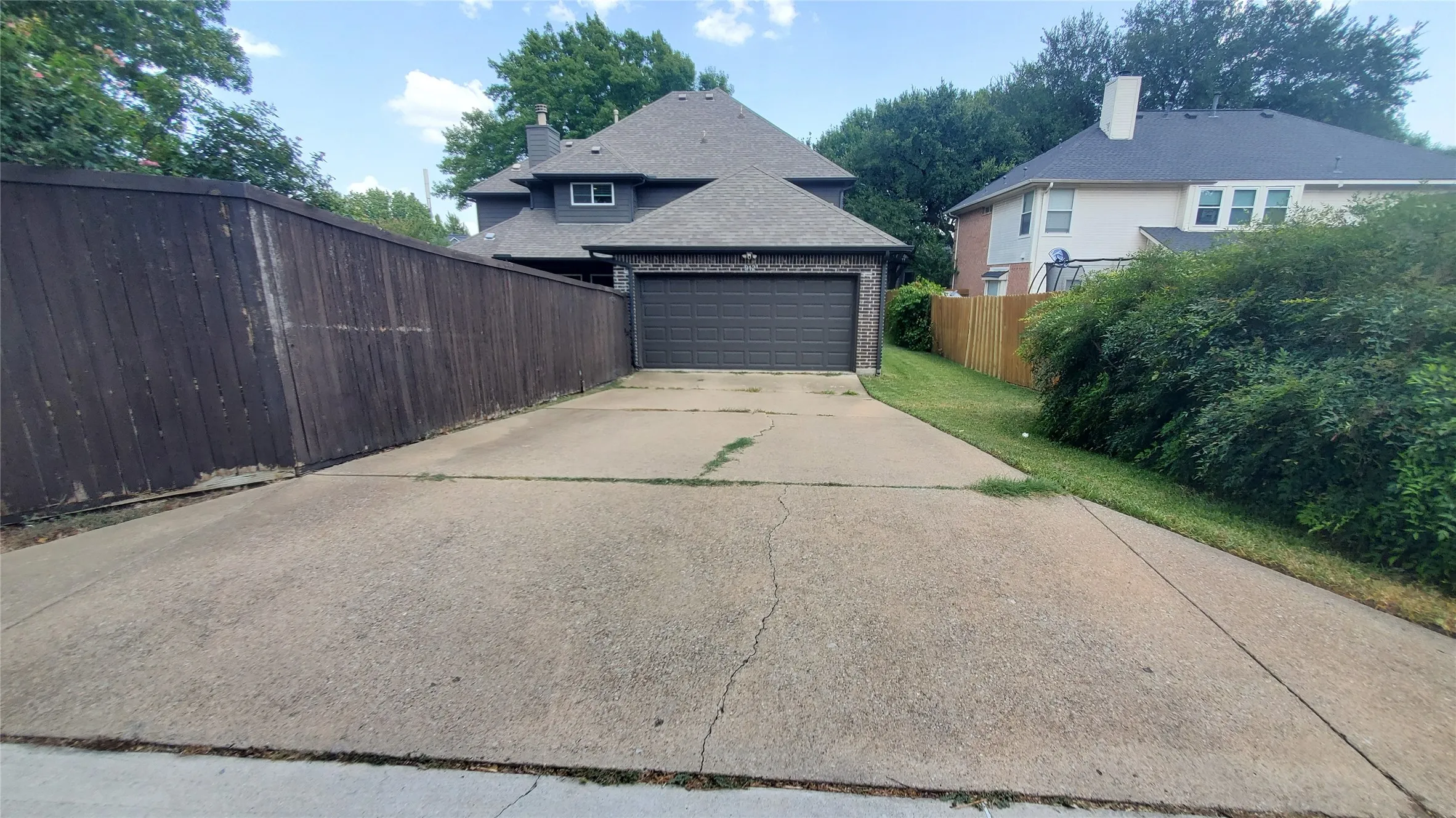 Single Family Residence For Sale in Collin County , 912 Blackstone Drive, Allen, Texas 75002, 5 Bedroom, 4 Bathroom, 2 Garage spaces, 3,100 Sqft, built in 1991, mls#21352578, Real Estate Agent in Allen, Homes For Sale in Collin county, Homes For Sale in Allen, Realtor in Allen Texas, Real Estate Brokerage Independent Realty Texas, Luminita Cordes Realtor