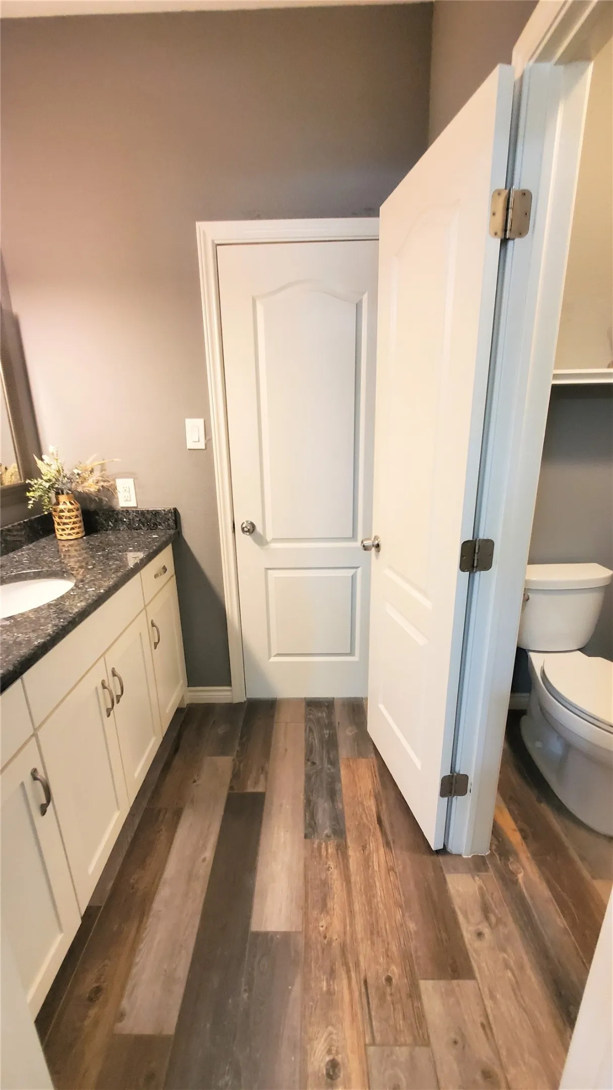 Single Family Residence For Sale in Collin County , 912 Blackstone Drive, Allen, Texas 75002, 5 Bedroom, 4 Bathroom, 2 Garage spaces, 3,100 Sqft, built in 1991, mls#21352578, Real Estate Agent in Allen, Homes For Sale in Collin county, Homes For Sale in Allen, Realtor in Allen Texas, Real Estate Brokerage Independent Realty Texas, Luminita Cordes Realtor