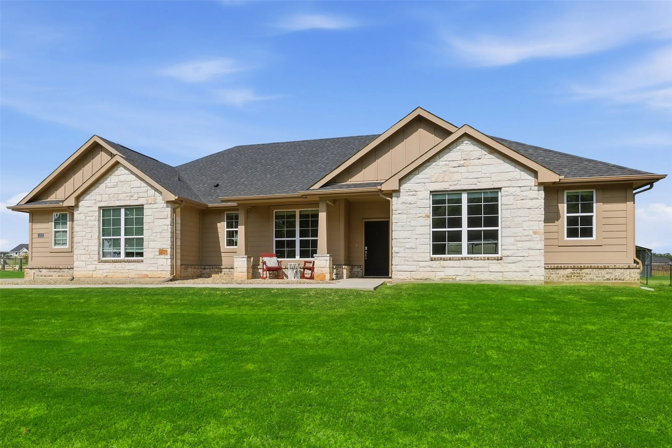 Single Family Residence For Sale in Wise County , 1212 County Road 4797, Springtown, Texas 76082, 4 Bedroom, 2 Bathroom, 2 Garage spaces, 2,377 Sqft, built in 2020, mls#21352483, Real Estate Agent in Springtown, Homes For Sale in Wise county, Homes For Sale in Springtown, Realtor in Springtown Texas, Real Estate Brokerage Independent Realty Texas, Luminita Cordes Realtor
