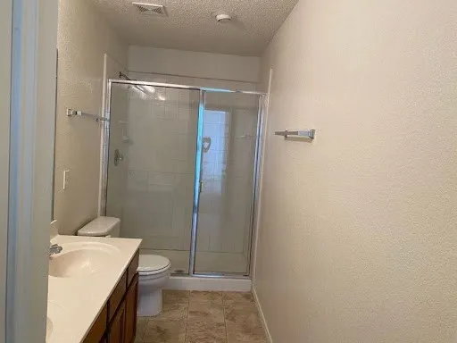 Single Family Residence For Rent in Tarrant County , 1101 Mustang Ridge Drive, Fort Worth, Texas 76052, 3 Bedroom, 2 Bathroom, 2 Garage spaces, 2,258 Sqft, built in 2004, mls#21352590, Real Estate Agent in Fort Worth, Homes For Rent in Tarrant county, Homes For Rent in Fort Worth, Realtor in Fort Worth Texas, Real Estate Brokerage Independent Realty Texas, Luminita Cordes Realtor