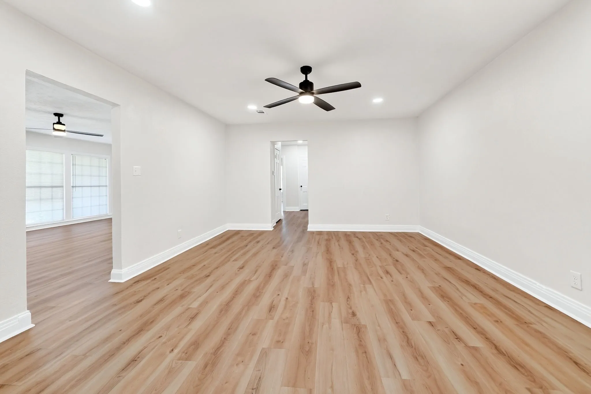 Single Family Residence For Rent in Hunt County , 4603 Lee Street, Greenville, Texas 75401, 4 Bedroom, 2 Bathroom, 2 Garage spaces, 2,657 Sqft, built in 1940, mls#21352574, Real Estate Agent in Greenville, Homes For Rent in Hunt county, Homes For Rent in Greenville, Realtor in Greenville Texas, Real Estate Brokerage Independent Realty Texas, Luminita Cordes Realtor