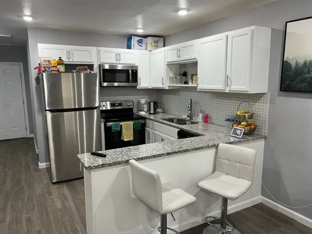 Single Family Residence For Sale in Dallas County , 2516 Metropolitan Avenue, Dallas, Texas 75215, 2 Bedroom, 1 Bathroom, Garage spaces, 825 Sqft, built in 1993, Price $240,000, mls#21352604, Real Estate Agent in Dallas, Homes For Sale in Dallas county, Homes For Sale in Dallas, Realtor in Dallas Texas, Real Estate Brokerage Independent Realty Texas, Luminita Cordes Realtor
