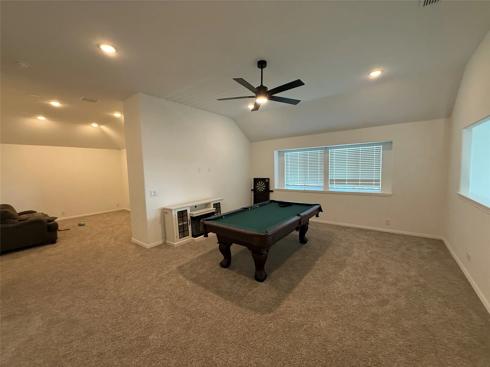 Single Family Residence For Rent in Dallas County , 3113 Blazing Star Road, Mesquite, Texas 75181, 5 Bedroom, 4 Bathroom, 2 Garage spaces, 3,711 Sqft, built in 2023, mls#21352610, Real Estate Agent in Mesquite, Homes For Rent in Dallas county, Homes For Rent in Mesquite, Realtor in Mesquite Texas, Real Estate Brokerage Independent Realty Texas, Luminita Cordes Realtor