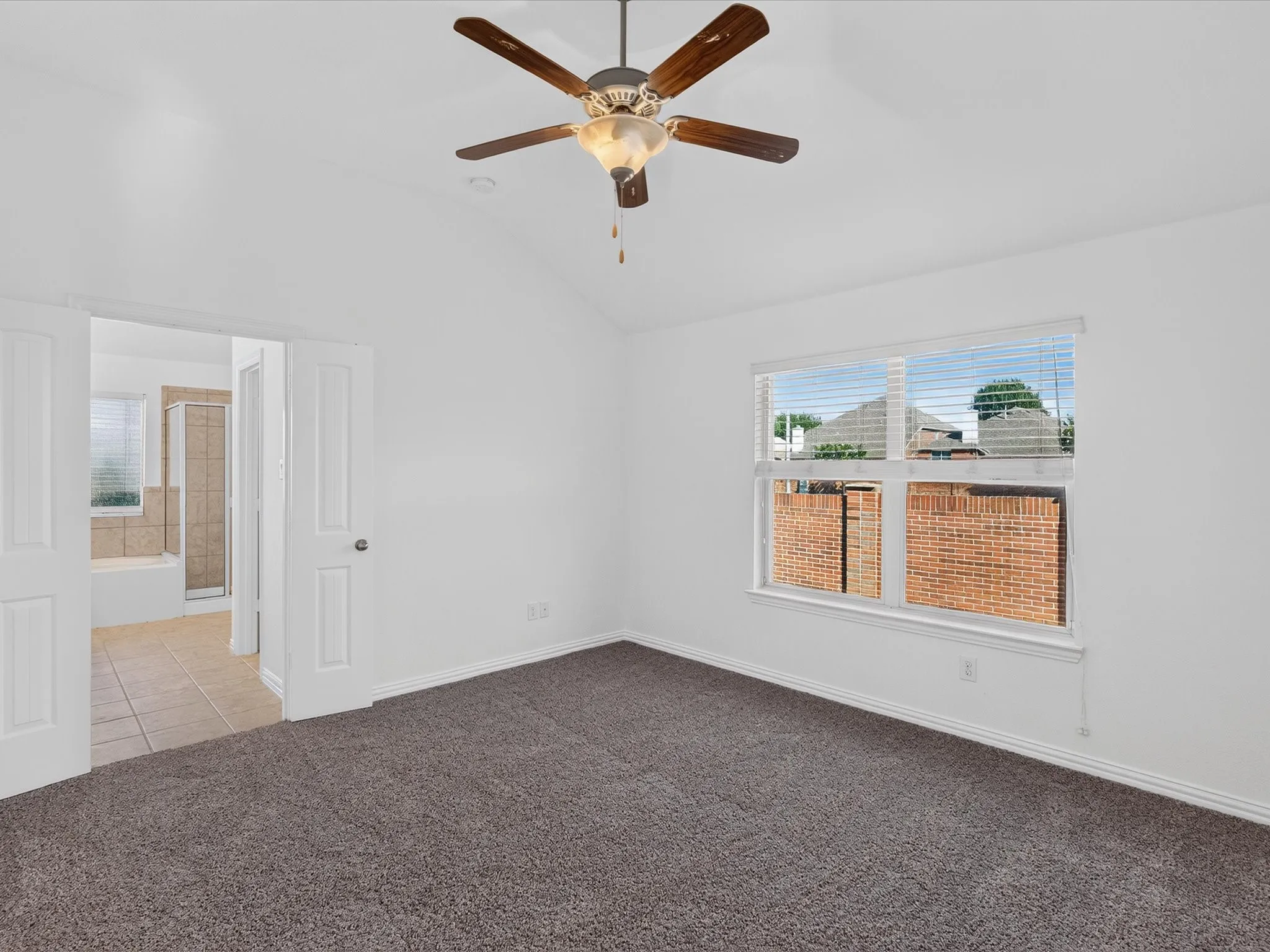 Single Family Residence For Rent in Tarrant County , 3500 Durango Root Court, Fort Worth, Texas 76244, 4 Bedroom, 2 Bathroom, 2 Garage spaces, 2,044 Sqft, built in 2012, mls#21352611, Real Estate Agent in Fort Worth, Homes For Rent in Tarrant county, Homes For Rent in Fort Worth, Realtor in Fort Worth Texas, Real Estate Brokerage Independent Realty Texas, Luminita Cordes Realtor