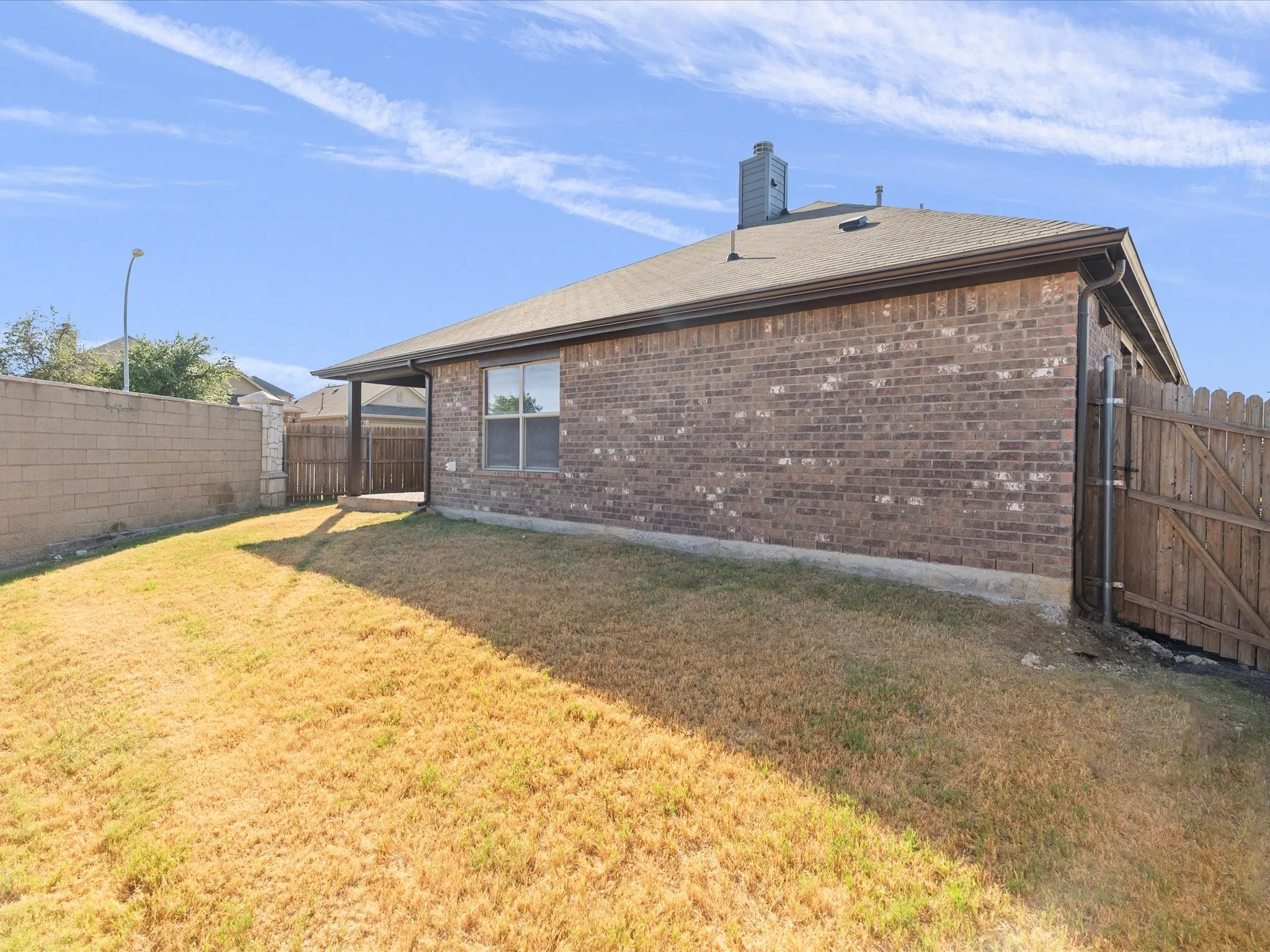Single Family Residence For Rent in Tarrant County , 3500 Durango Root Court, Fort Worth, Texas 76244, 4 Bedroom, 2 Bathroom, 2 Garage spaces, 2,044 Sqft, built in 2012, mls#21352611, Real Estate Agent in Fort Worth, Homes For Rent in Tarrant county, Homes For Rent in Fort Worth, Realtor in Fort Worth Texas, Real Estate Brokerage Independent Realty Texas, Luminita Cordes Realtor