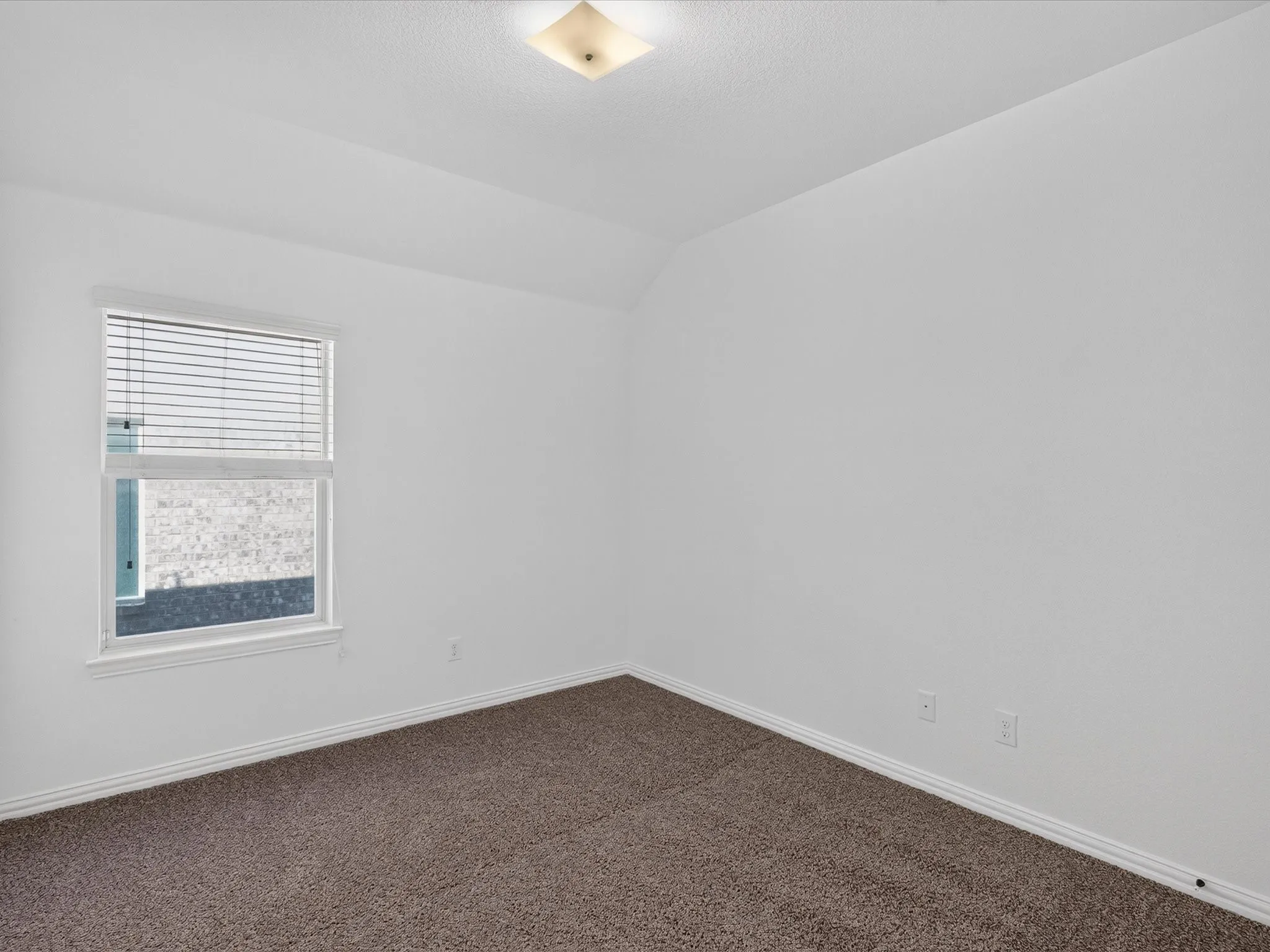 Single Family Residence For Rent in Tarrant County , 3500 Durango Root Court, Fort Worth, Texas 76244, 4 Bedroom, 2 Bathroom, 2 Garage spaces, 2,044 Sqft, built in 2012, mls#21352611, Real Estate Agent in Fort Worth, Homes For Rent in Tarrant county, Homes For Rent in Fort Worth, Realtor in Fort Worth Texas, Real Estate Brokerage Independent Realty Texas, Luminita Cordes Realtor