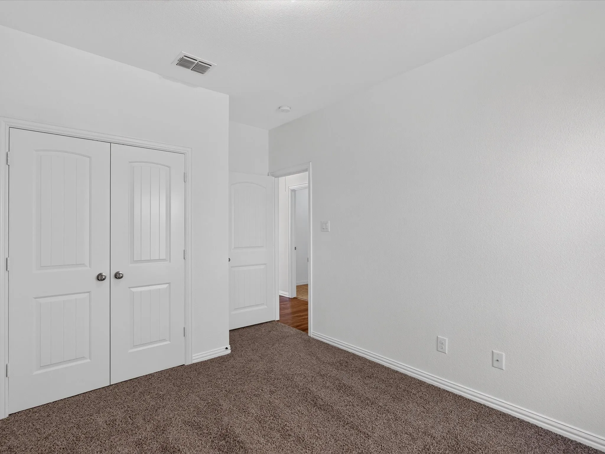 Single Family Residence For Rent in Tarrant County , 3500 Durango Root Court, Fort Worth, Texas 76244, 4 Bedroom, 2 Bathroom, 2 Garage spaces, 2,044 Sqft, built in 2012, mls#21352611, Real Estate Agent in Fort Worth, Homes For Rent in Tarrant county, Homes For Rent in Fort Worth, Realtor in Fort Worth Texas, Real Estate Brokerage Independent Realty Texas, Luminita Cordes Realtor