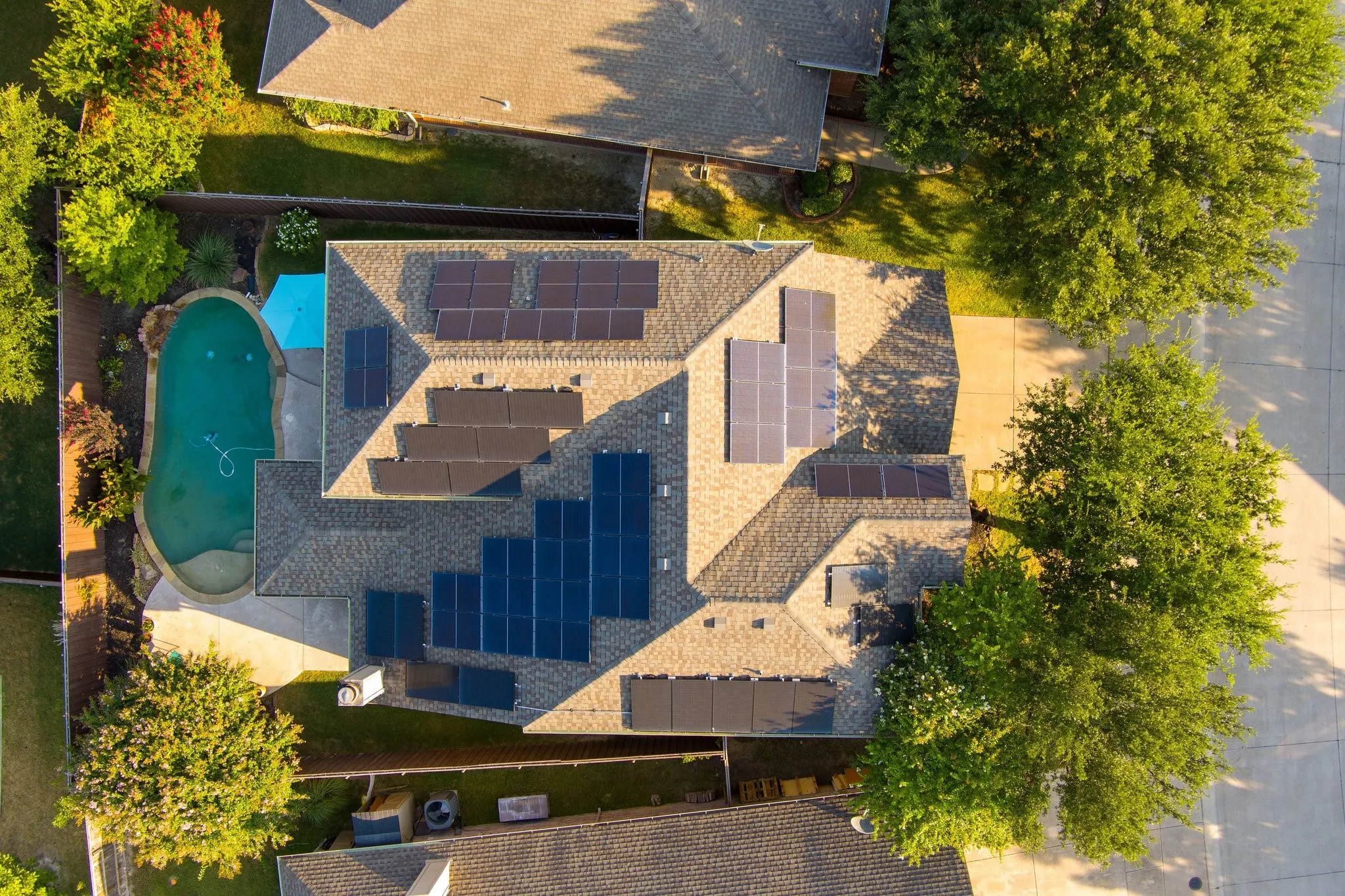 Single Family Residence For Sale in Collin County , 3504 Foxfield Trail, Mc Kinney, Texas 75071, 4 Bedroom, 4 Bathroom, 2 Garage spaces, 2,914 Sqft, built in 2007, mls#21352324, Real Estate Agent in Mc Kinney, Homes For Sale in Collin county, Homes For Sale in Mc Kinney, Realtor in Mc Kinney Texas, Real Estate Brokerage Independent Realty Texas, Luminita Cordes Realtor