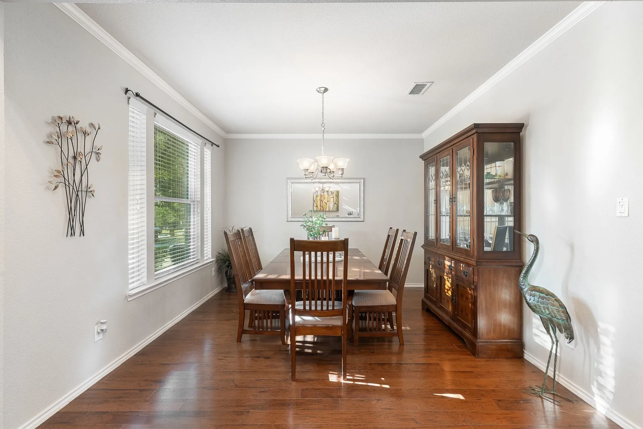 Single Family Residence For Sale in Collin County , 3504 Foxfield Trail, Mc Kinney, Texas 75071, 4 Bedroom, 4 Bathroom, 2 Garage spaces, 2,914 Sqft, built in 2007, mls#21352324, Real Estate Agent in Mc Kinney, Homes For Sale in Collin county, Homes For Sale in Mc Kinney, Realtor in Mc Kinney Texas, Real Estate Brokerage Independent Realty Texas, Luminita Cordes Realtor
