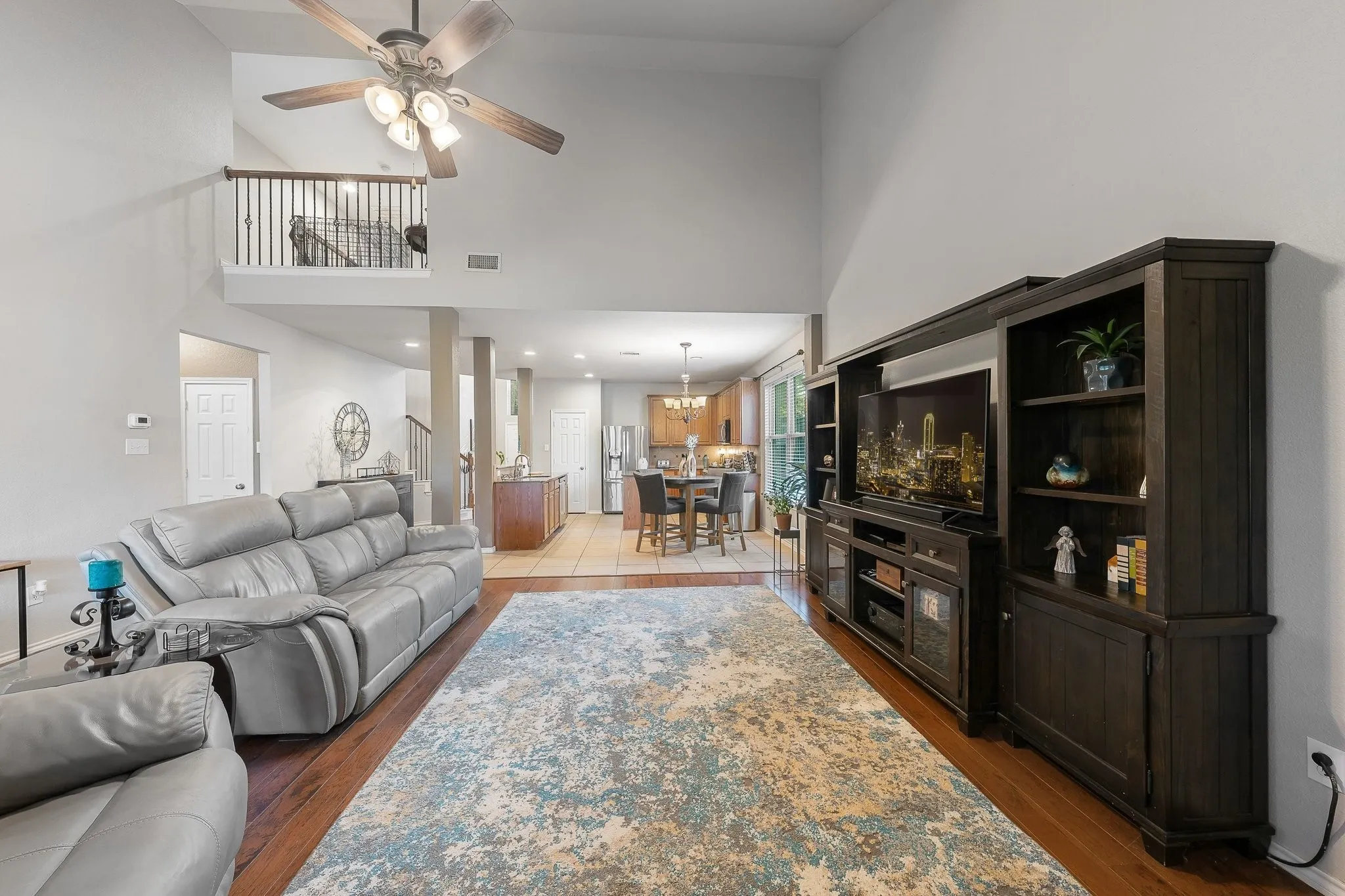 Single Family Residence For Sale in Collin County , 3504 Foxfield Trail, Mc Kinney, Texas 75071, 4 Bedroom, 4 Bathroom, 2 Garage spaces, 2,914 Sqft, built in 2007, mls#21352324, Real Estate Agent in Mc Kinney, Homes For Sale in Collin county, Homes For Sale in Mc Kinney, Realtor in Mc Kinney Texas, Real Estate Brokerage Independent Realty Texas, Luminita Cordes Realtor