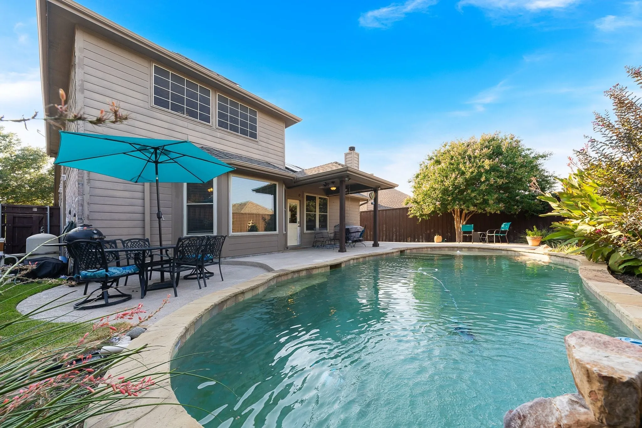 Single Family Residence For Sale in Collin County , 3504 Foxfield Trail, Mc Kinney, Texas 75071, 4 Bedroom, 4 Bathroom, 2 Garage spaces, 2,914 Sqft, built in 2007, mls#21352324, Real Estate Agent in Mc Kinney, Homes For Sale in Collin county, Homes For Sale in Mc Kinney, Realtor in Mc Kinney Texas, Real Estate Brokerage Independent Realty Texas, Luminita Cordes Realtor