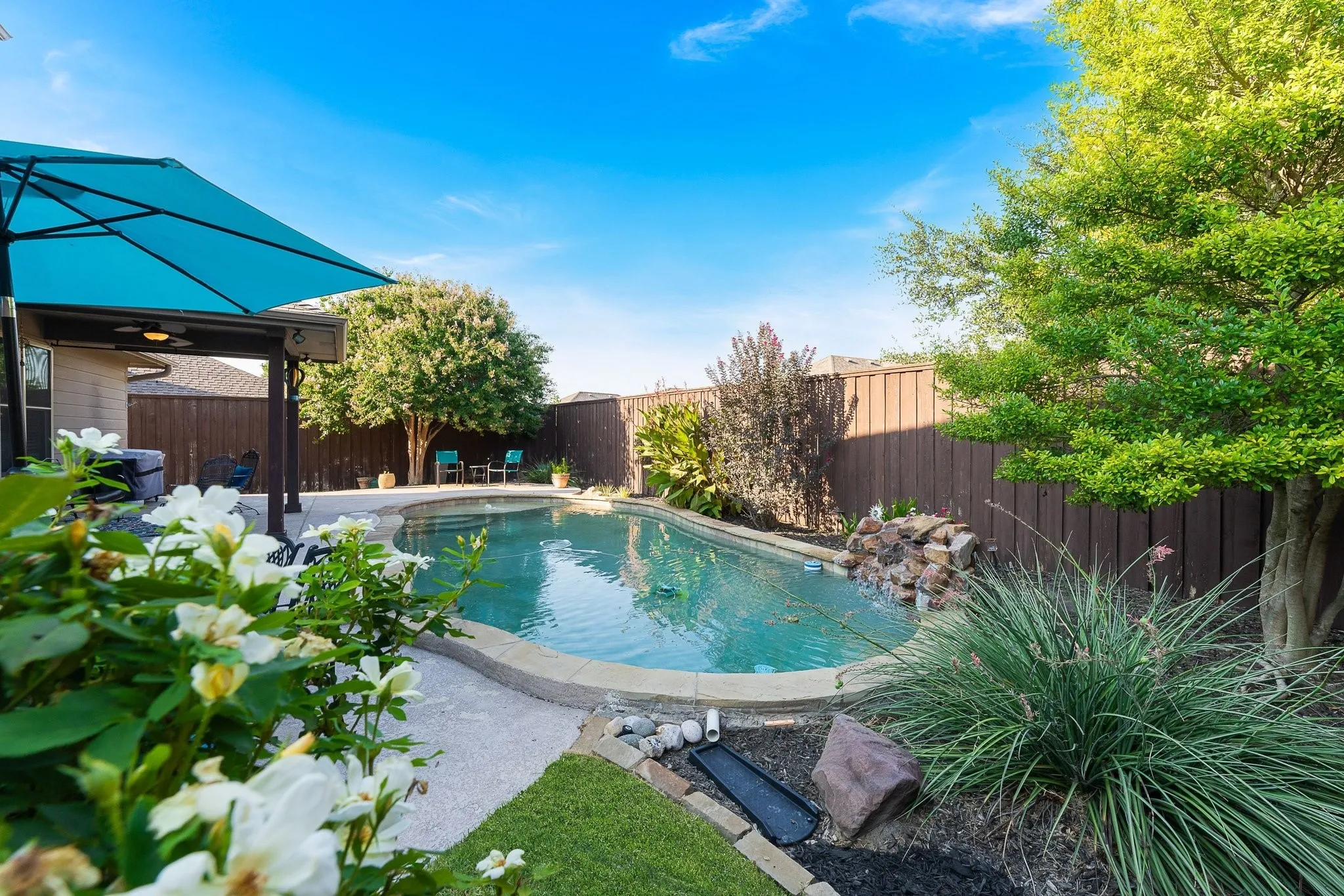 Single Family Residence For Sale in Collin County , 3504 Foxfield Trail, Mc Kinney, Texas 75071, 4 Bedroom, 4 Bathroom, 2 Garage spaces, 2,914 Sqft, built in 2007, mls#21352324, Real Estate Agent in Mc Kinney, Homes For Sale in Collin county, Homes For Sale in Mc Kinney, Realtor in Mc Kinney Texas, Real Estate Brokerage Independent Realty Texas, Luminita Cordes Realtor
