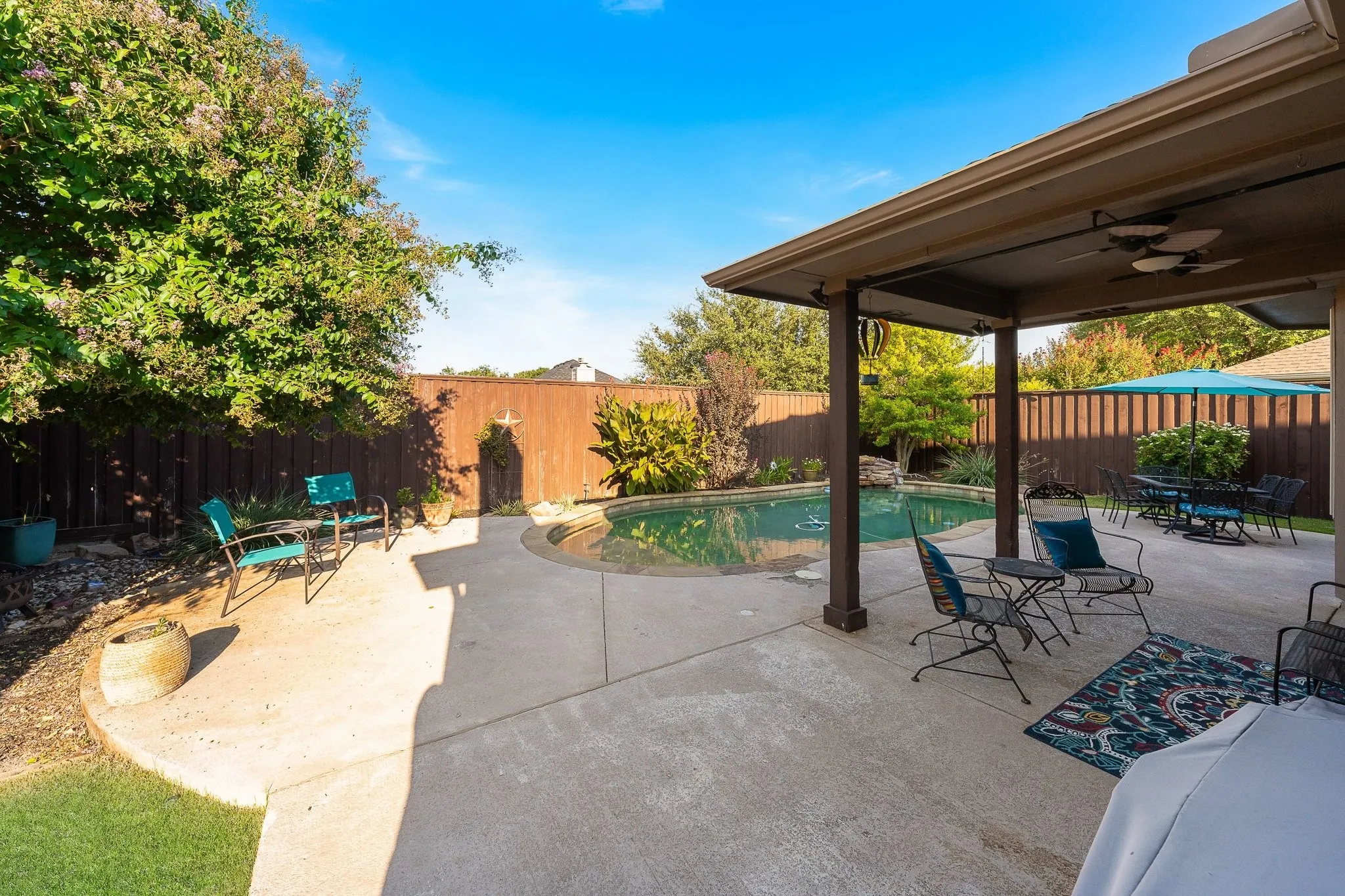 Single Family Residence For Sale in Collin County , 3504 Foxfield Trail, Mc Kinney, Texas 75071, 4 Bedroom, 4 Bathroom, 2 Garage spaces, 2,914 Sqft, built in 2007, mls#21352324, Real Estate Agent in Mc Kinney, Homes For Sale in Collin county, Homes For Sale in Mc Kinney, Realtor in Mc Kinney Texas, Real Estate Brokerage Independent Realty Texas, Luminita Cordes Realtor