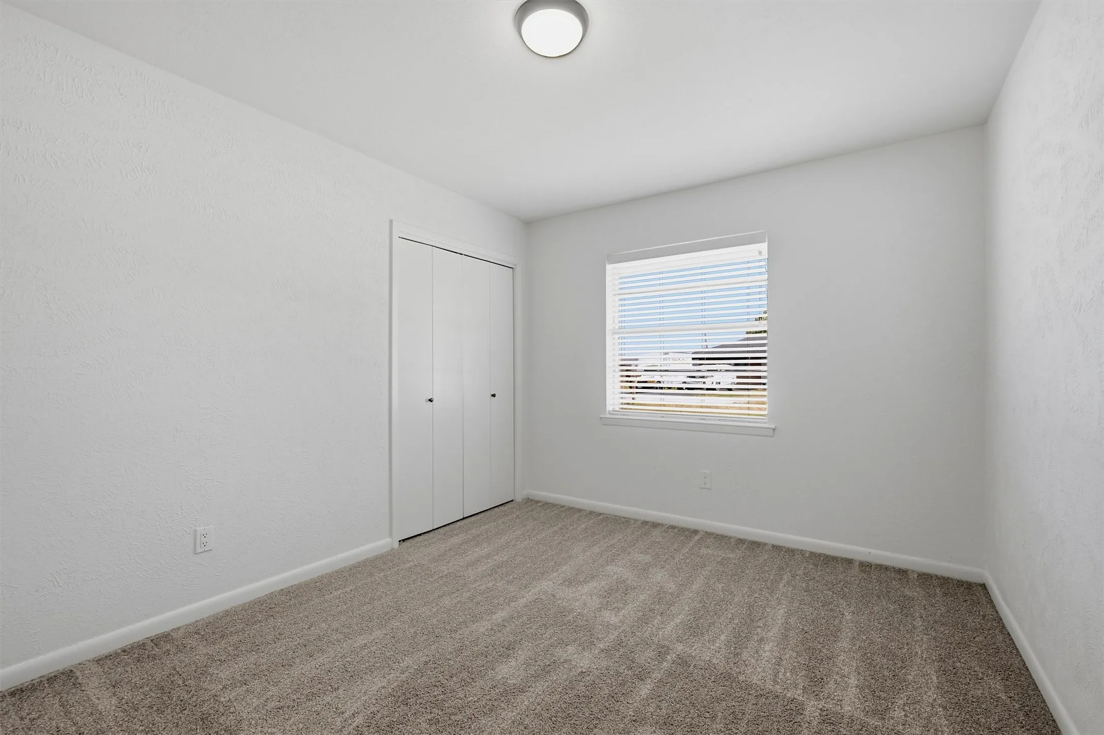Single Family Residence For Sale in Collin County , 108 E 5th Street, Prosper, Texas 75078, 3 Bedroom, 2 Bathroom, 1 Garage spaces, 1,403 Sqft, built in 1976, mls#21348605, Real Estate Agent in Prosper, Homes For Sale in Collin county, Homes For Sale in Prosper, Realtor in Prosper Texas, Real Estate Brokerage Independent Realty Texas, Luminita Cordes Realtor