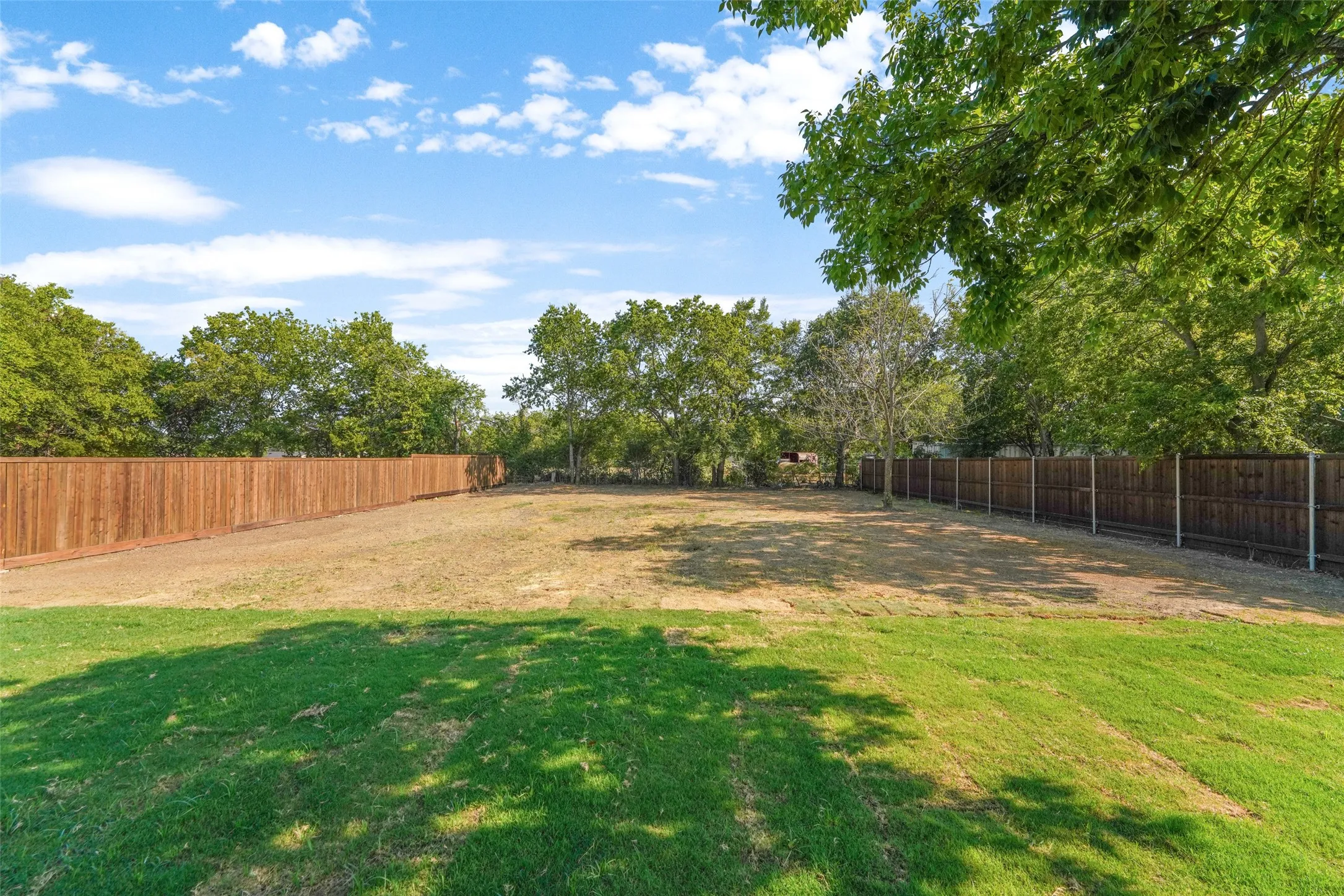 Single Family Residence For Sale in Dallas County , 15006 Quail Drive, Balch Springs, Texas 75180, 3 Bedroom, 3 Bathroom, 2 Garage spaces, 1,953 Sqft, built in 2026, mls#21352206, Real Estate Agent in Balch Springs, Homes For Sale in Dallas county, Homes For Sale in Balch Springs, Realtor in Balch Springs Texas, Real Estate Brokerage Independent Realty Texas, Luminita Cordes Realtor