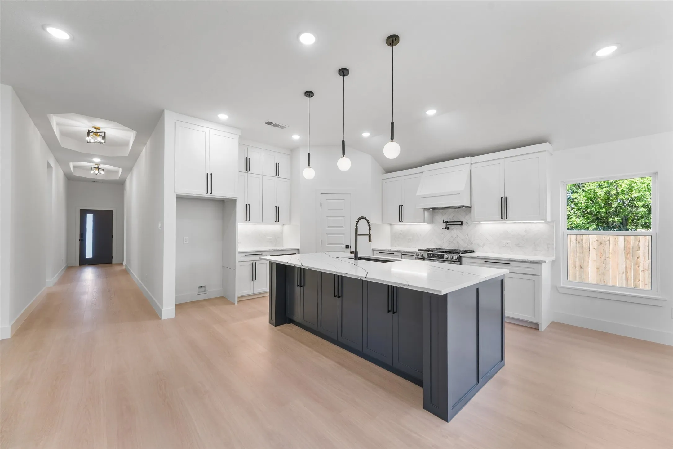 Single Family Residence For Sale in Dallas County , 15006 Quail Drive, Balch Springs, Texas 75180, 3 Bedroom, 3 Bathroom, 2 Garage spaces, 1,953 Sqft, built in 2026, mls#21352206, Real Estate Agent in Balch Springs, Homes For Sale in Dallas county, Homes For Sale in Balch Springs, Realtor in Balch Springs Texas, Real Estate Brokerage Independent Realty Texas, Luminita Cordes Realtor