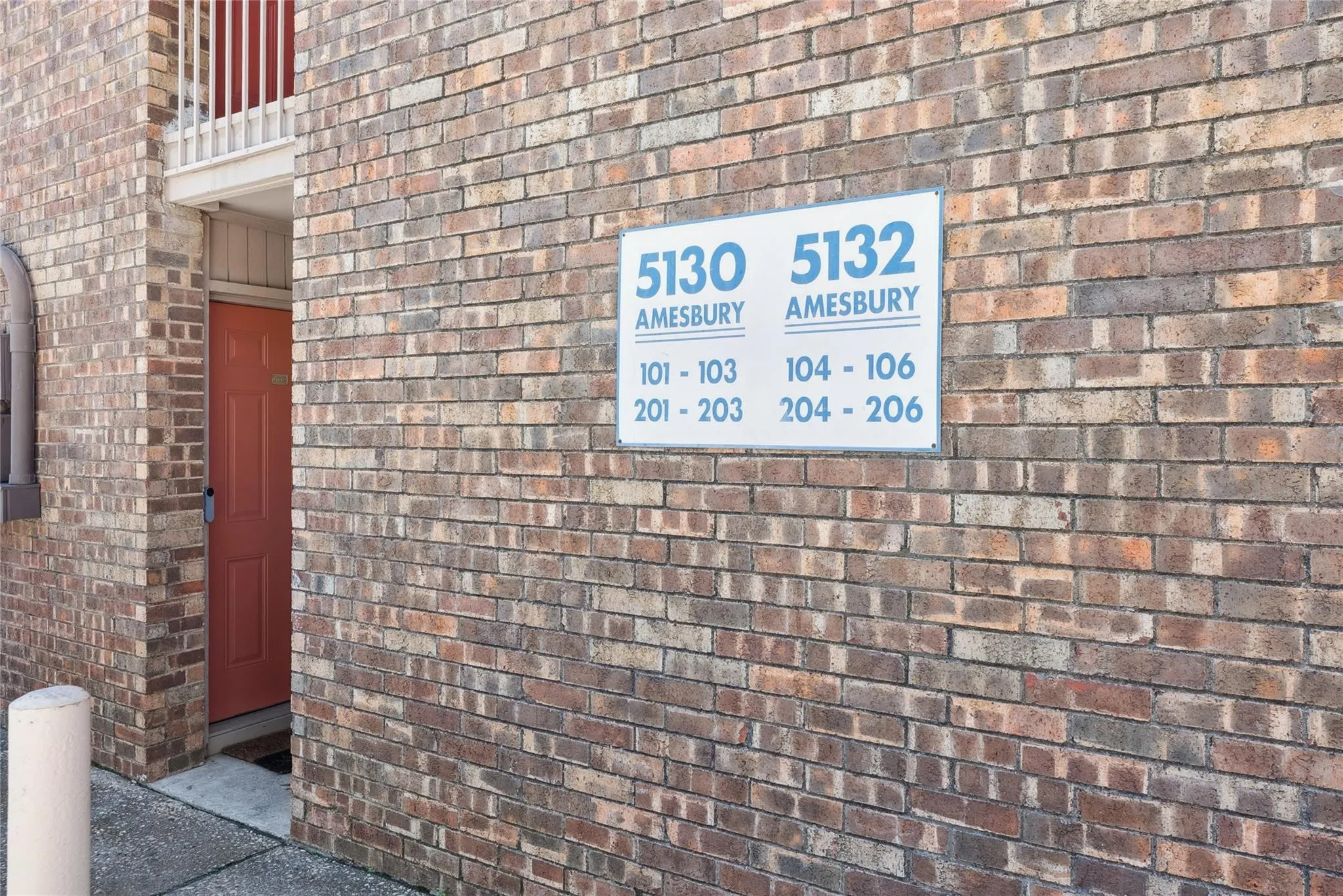Condominium For Rent in Dallas County , 5132 Amesbury Drive 106, Dallas, Texas 75206, 1 Bedroom, 1 Bathroom, Garage spaces, 709 Sqft, built in 1970, mls#21352634, Real Estate Agent in Dallas, Homes For Rent in Dallas county, Homes For Rent in Dallas, Realtor in Dallas Texas, Real Estate Brokerage Independent Realty Texas, Luminita Cordes Realtor