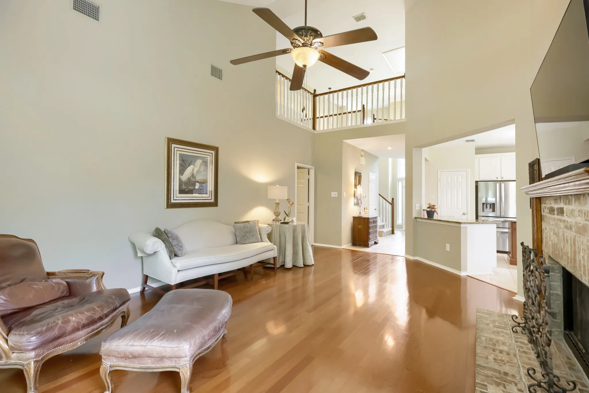 Single Family Residence For Sale in Collin County , 10613 Memphis Drive, Frisco, Texas 75035, 3 Bedroom, 3 Bathroom, 2 Garage spaces, 2,259 Sqft, built in 1995, mls#21352612, Real Estate Agent in Frisco, Homes For Sale in Collin county, Homes For Sale in Frisco, Realtor in Frisco Texas, Real Estate Brokerage Independent Realty Texas, Luminita Cordes Realtor