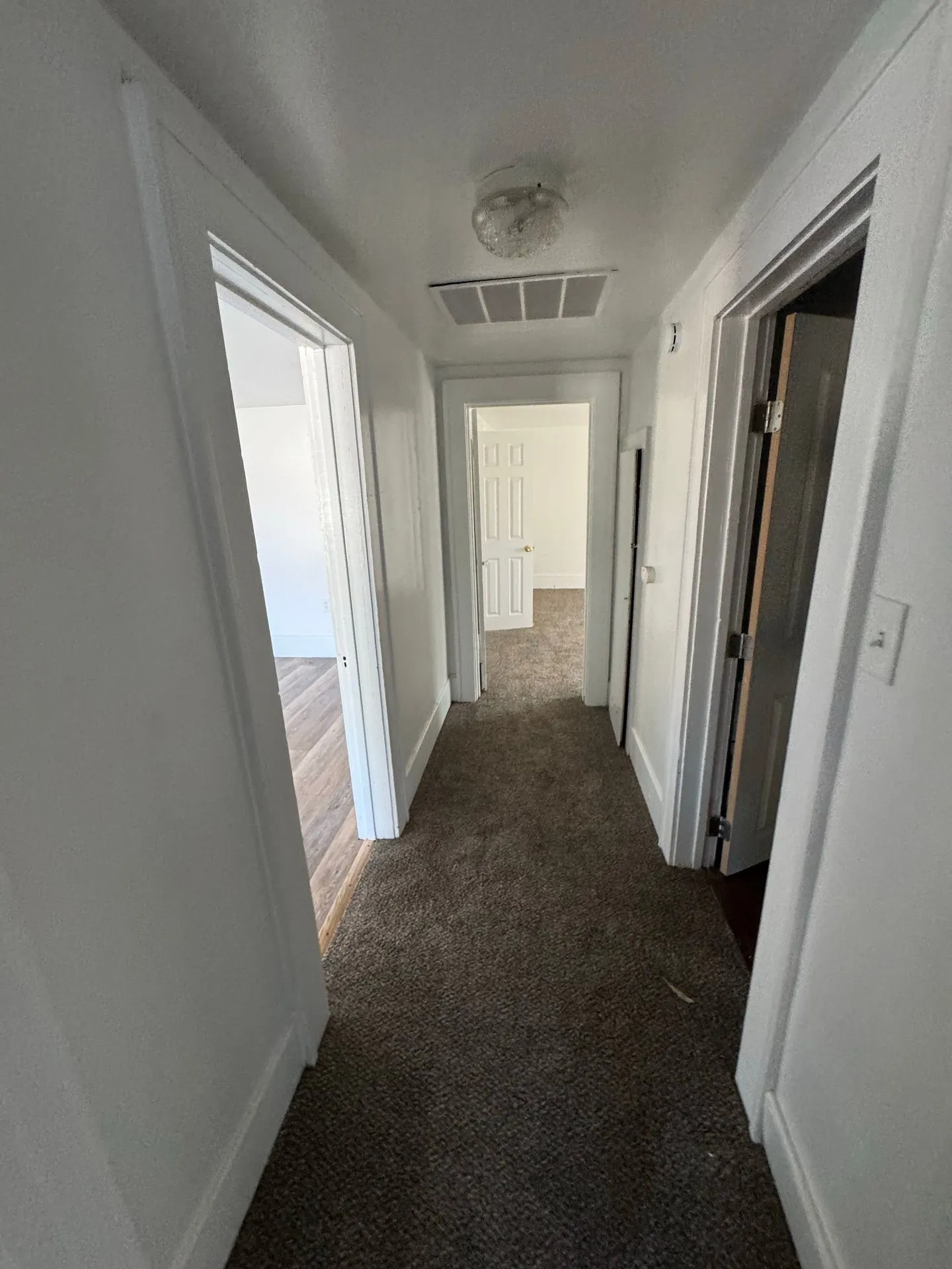 Single Family Residence For Rent in Taylor County , 501 Ash Street, Merkel, Texas 79536, 3 Bedroom, 1 Bathroom, Garage spaces, 1,276 Sqft, built in 1934, mls#21352648, Real Estate Agent in Merkel, Homes For Rent in Taylor county, Homes For Rent in Merkel, Realtor in Merkel Texas, Real Estate Brokerage Independent Realty Texas, Luminita Cordes Realtor