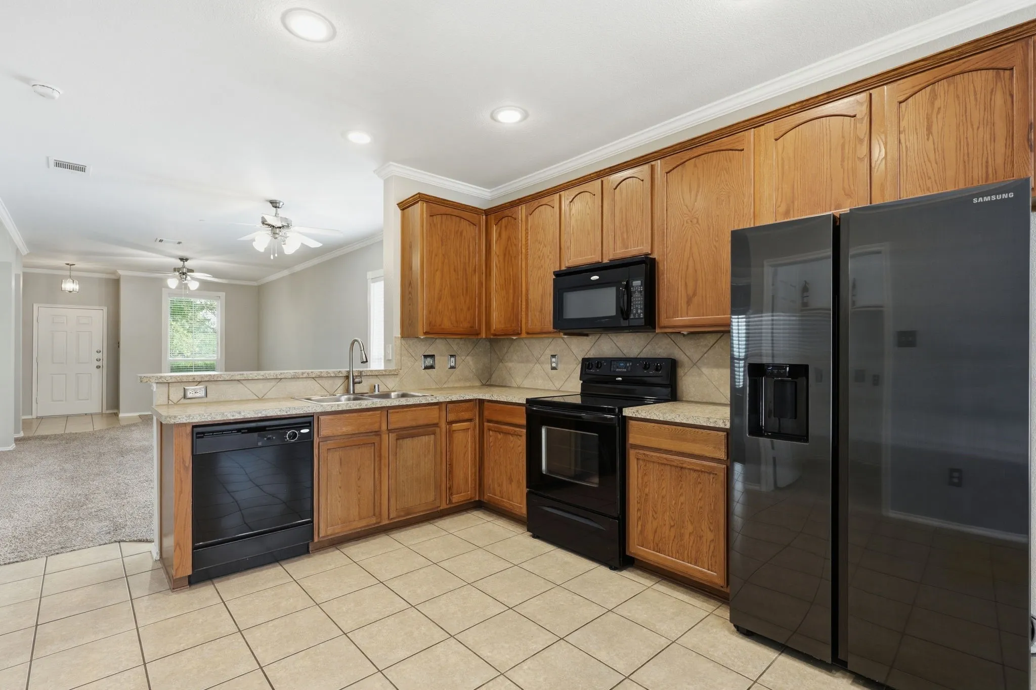 Single Family Residence For Sale in Denton County , 9517 Waterman Drive, Providence Village, Texas 76227, 3 Bedroom, 2 Bathroom, 2 Garage spaces, 1,347 Sqft, built in 2007, mls#21351199, Real Estate Agent in Providence Village, Homes For Sale in Denton county, Homes For Sale in Providence Village, Realtor in Providence Village Texas, Real Estate Brokerage Independent Realty Texas, Luminita Cordes Realtor