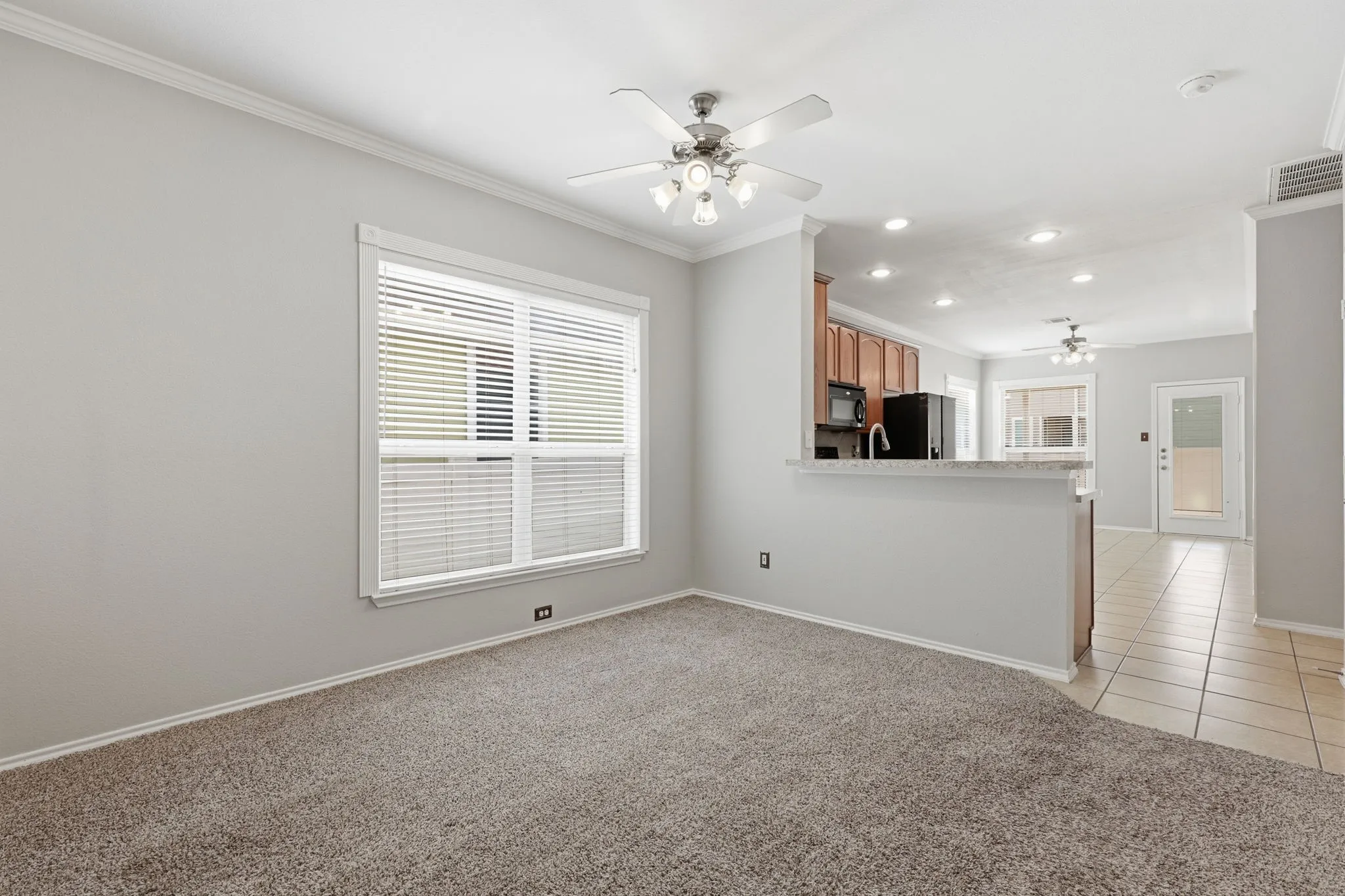 Single Family Residence For Sale in Denton County , 9517 Waterman Drive, Providence Village, Texas 76227, 3 Bedroom, 2 Bathroom, 2 Garage spaces, 1,347 Sqft, built in 2007, mls#21351199, Real Estate Agent in Providence Village, Homes For Sale in Denton county, Homes For Sale in Providence Village, Realtor in Providence Village Texas, Real Estate Brokerage Independent Realty Texas, Luminita Cordes Realtor