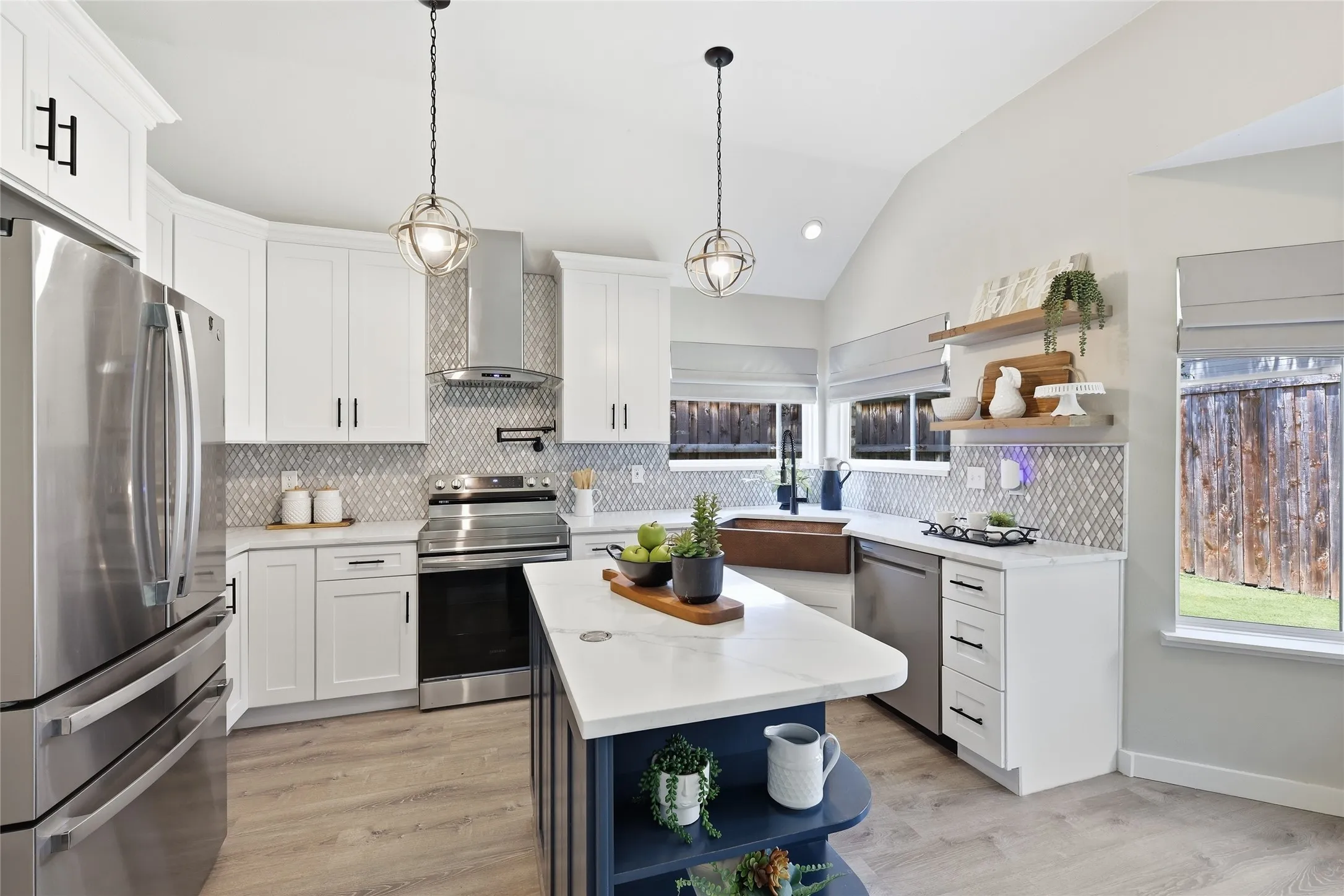 Single Family Residence For Sale in Denton County , 2313 Whitman Lane, Flower Mound, Texas 75028, 4 Bedroom, 2 Bathroom, 2 Garage spaces, 2,320 Sqft, built in 1990, mls#21351019, Real Estate Agent in Flower Mound, Homes For Sale in Denton county, Homes For Sale in Flower Mound, Realtor in Flower Mound Texas, Real Estate Brokerage Independent Realty Texas, Luminita Cordes Realtor