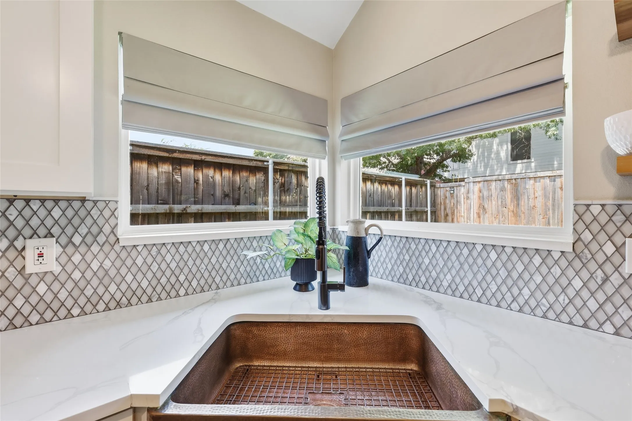 Single Family Residence For Sale in Denton County , 2313 Whitman Lane, Flower Mound, Texas 75028, 4 Bedroom, 2 Bathroom, 2 Garage spaces, 2,320 Sqft, built in 1990, mls#21351019, Real Estate Agent in Flower Mound, Homes For Sale in Denton county, Homes For Sale in Flower Mound, Realtor in Flower Mound Texas, Real Estate Brokerage Independent Realty Texas, Luminita Cordes Realtor