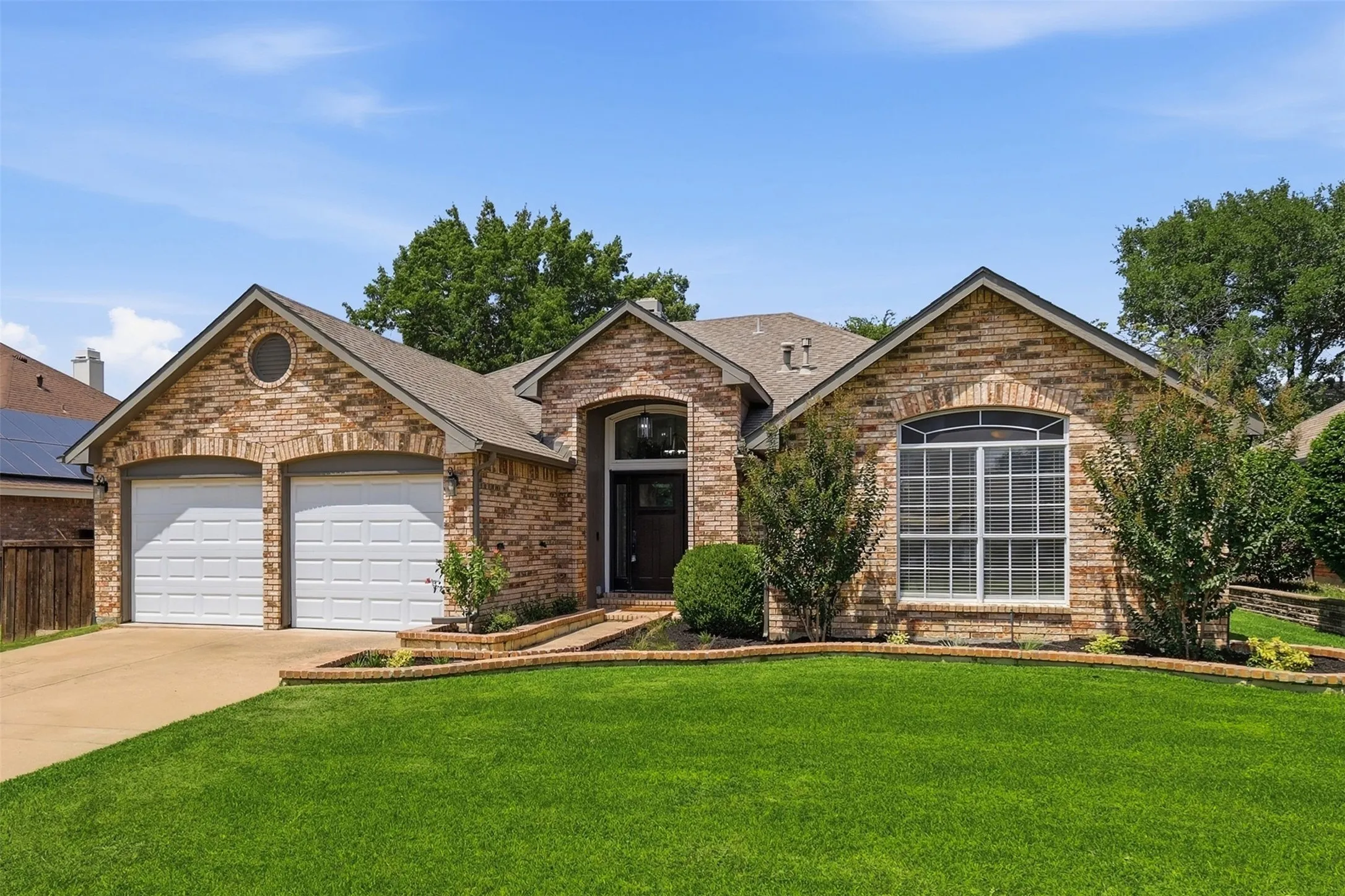 Single Family Residence For Sale in Denton County , 2313 Whitman Lane, Flower Mound, Texas 75028, 4 Bedroom, 2 Bathroom, 2 Garage spaces, 2,320 Sqft, built in 1990, mls#21351019, Real Estate Agent in Flower Mound, Homes For Sale in Denton county, Homes For Sale in Flower Mound, Realtor in Flower Mound Texas, Real Estate Brokerage Independent Realty Texas, Luminita Cordes Realtor