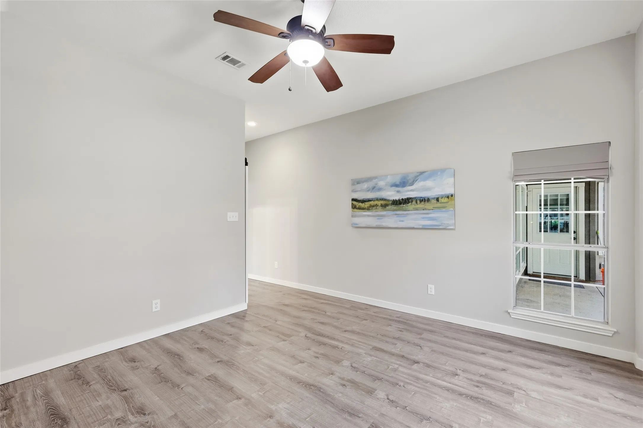 Single Family Residence For Sale in Denton County , 2313 Whitman Lane, Flower Mound, Texas 75028, 4 Bedroom, 2 Bathroom, 2 Garage spaces, 2,320 Sqft, built in 1990, mls#21351019, Real Estate Agent in Flower Mound, Homes For Sale in Denton county, Homes For Sale in Flower Mound, Realtor in Flower Mound Texas, Real Estate Brokerage Independent Realty Texas, Luminita Cordes Realtor