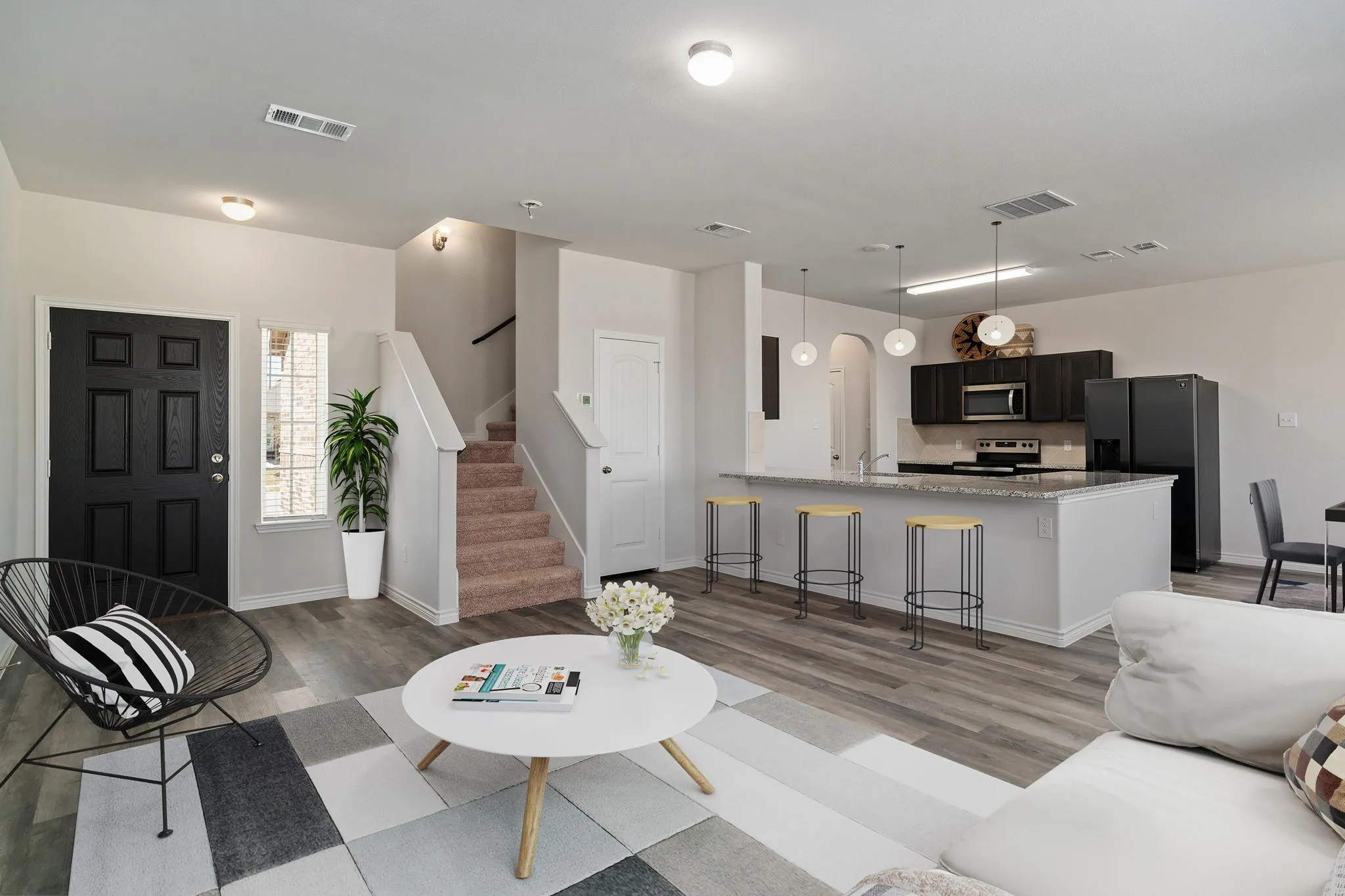 Single Family Residence For Rent in Ellis County , 3622 Judges Drive, Ennis, Texas 75119, 4 Bedroom, 3 Bathroom, 2 Garage spaces, 1,896 Sqft, built in 2021, mls#21341858, Real Estate Agent in Ennis, Homes For Rent in Ellis county, Homes For Rent in Ennis, Realtor in Ennis Texas, Real Estate Brokerage Independent Realty Texas, Luminita Cordes Realtor