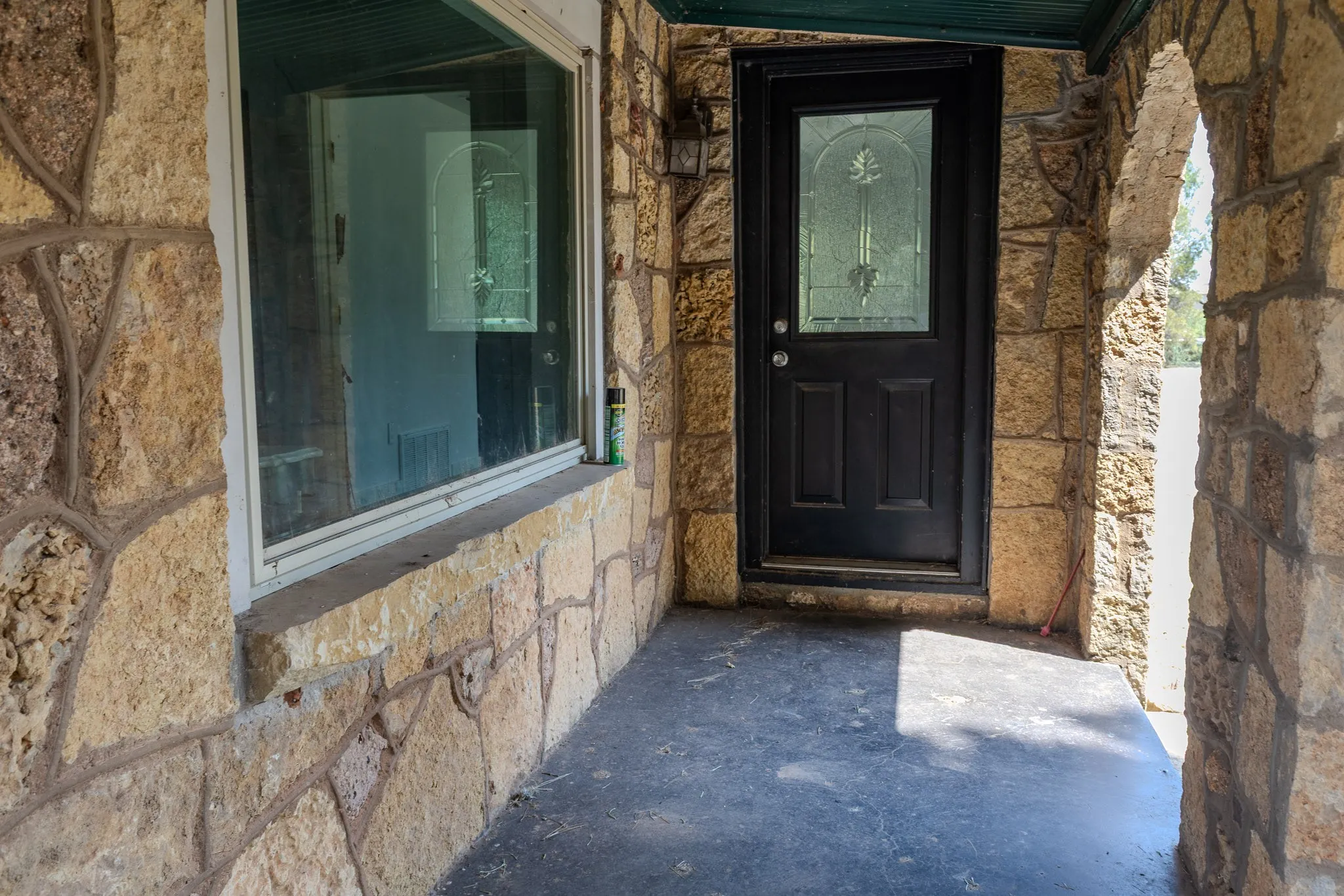 Single Family Residence For Sale in Taylor County , 4509 Curry Lane, Abilene, Texas 79606, 2 Bedroom, 2 Bathroom, 2 Garage spaces, 1,104 Sqft, built in 1937, mls#21352671, Real Estate Agent in Abilene, Homes For Sale in Taylor county, Homes For Sale in Abilene, Realtor in Abilene Texas, Real Estate Brokerage Independent Realty Texas, Luminita Cordes Realtor