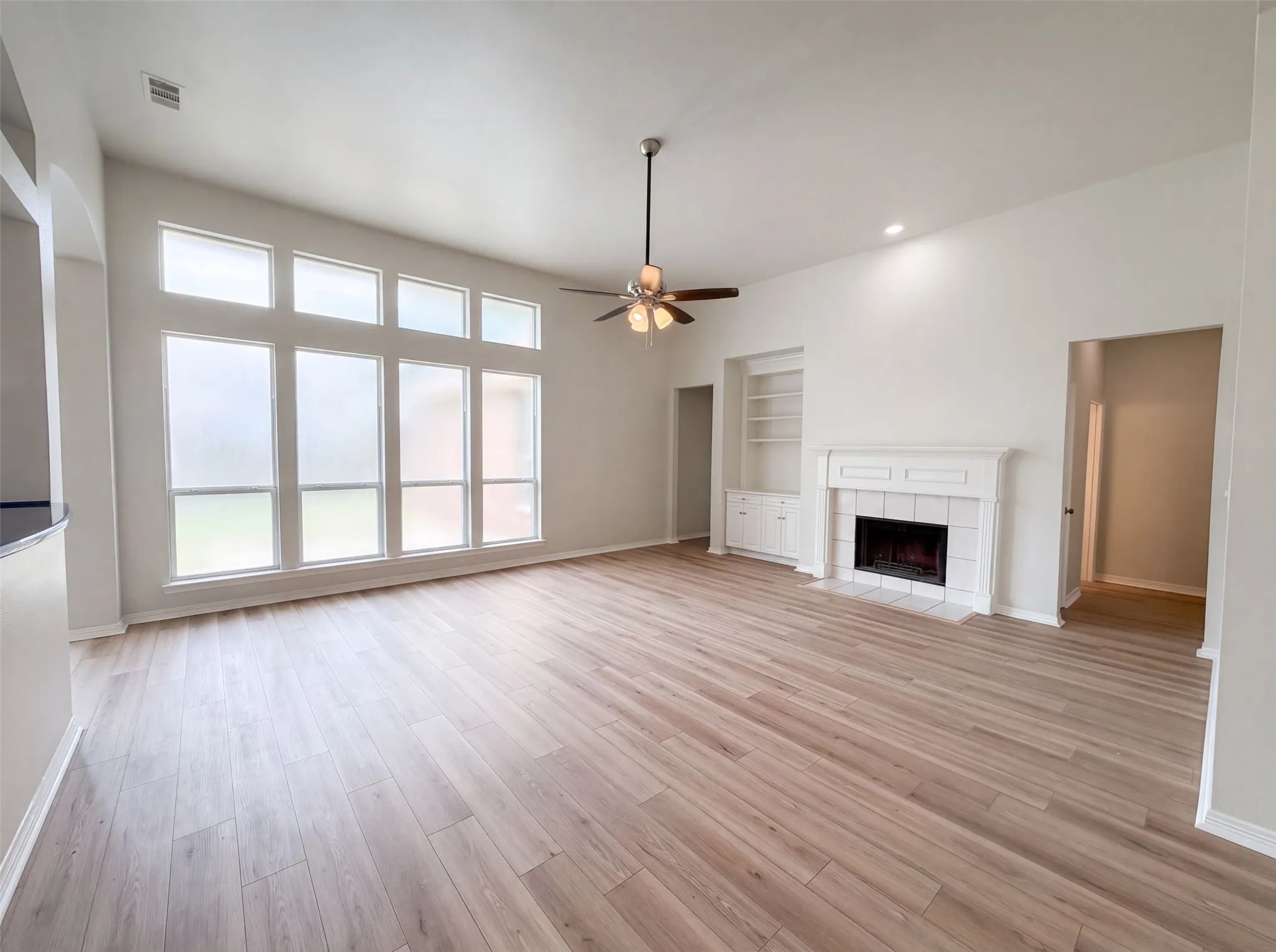 Single Family Residence For Sale in Denton County , 1221 Old Oak Trail, Flower Mound, Texas 75028, 4 Bedroom, 3 Bathroom, 2 Garage spaces, 2,630 Sqft, built in 1999, mls#21352669, Real Estate Agent in Flower Mound, Homes For Sale in Denton county, Homes For Sale in Flower Mound, Realtor in Flower Mound Texas, Real Estate Brokerage Independent Realty Texas, Luminita Cordes Realtor