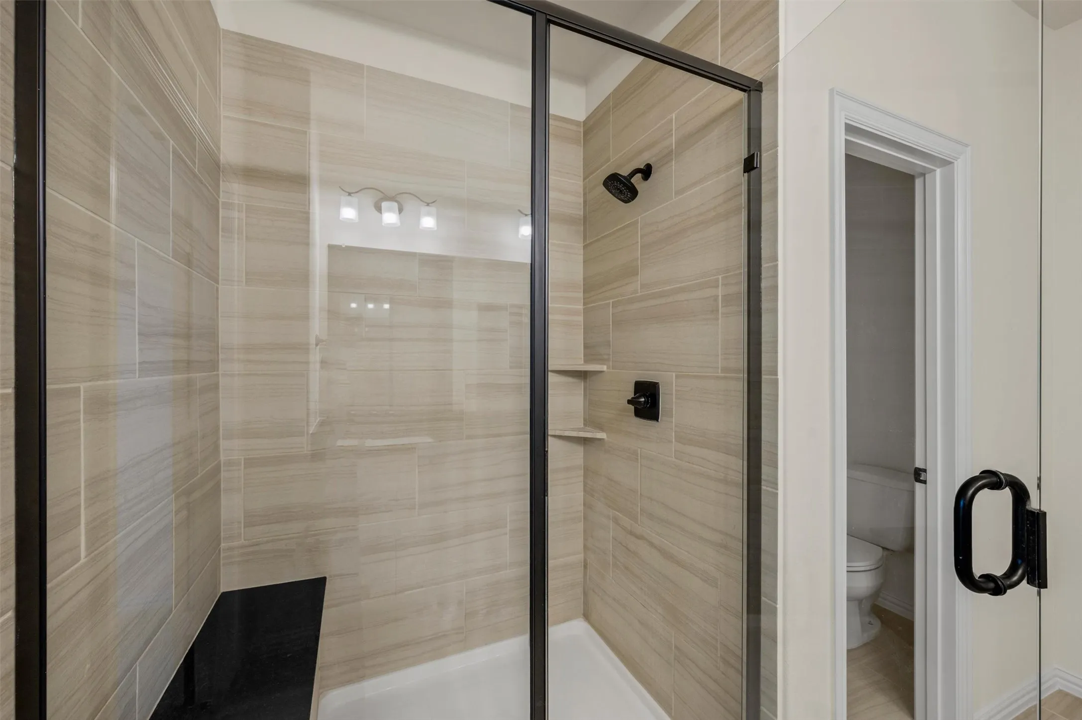 Townhouse For Sale in Tarrant County , 4277 Snow Goose Trail, Arlington, Texas 76005, 3 Bedroom, 3 Bathroom, 2 Garage spaces, 1,690 Sqft, built in 2018, mls#21350213, Real Estate Agent in Arlington, Homes For Sale in Tarrant county, Homes For Sale in Arlington, Realtor in Arlington Texas, Real Estate Brokerage Independent Realty Texas, Luminita Cordes Realtor