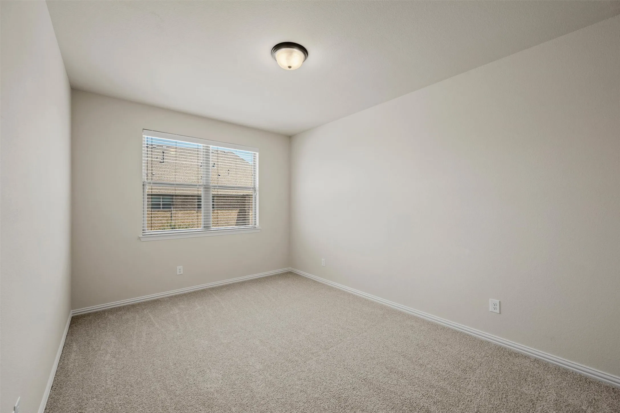Townhouse For Sale in Tarrant County , 4277 Snow Goose Trail, Arlington, Texas 76005, 3 Bedroom, 3 Bathroom, 2 Garage spaces, 1,690 Sqft, built in 2018, mls#21350213, Real Estate Agent in Arlington, Homes For Sale in Tarrant county, Homes For Sale in Arlington, Realtor in Arlington Texas, Real Estate Brokerage Independent Realty Texas, Luminita Cordes Realtor