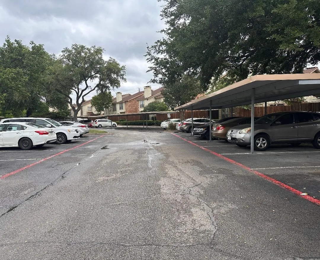 Condominium For Rent in Dallas County , 11311 Audelia Road 175, Dallas, Texas 75243, 2 Bedroom, 3 Bathroom, Garage spaces, 1,054 Sqft, built in 1981, mls#21348293, Real Estate Agent in Dallas, Homes For Rent in Dallas county, Homes For Rent in Dallas, Realtor in Dallas Texas, Real Estate Brokerage Independent Realty Texas, Luminita Cordes Realtor