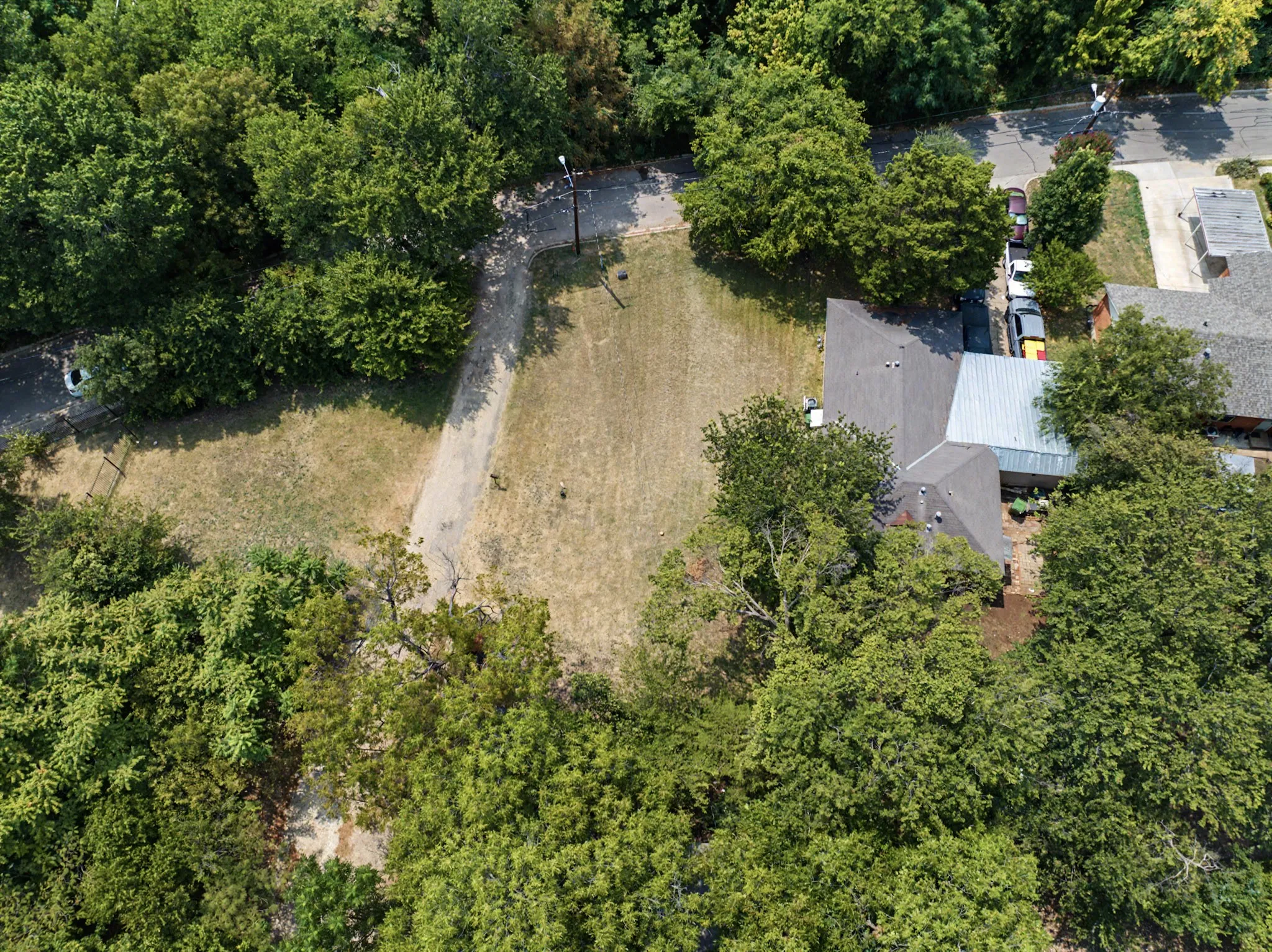Unimproved Land For Sale in Dallas County , 3811 Higgins Avenue, Cockrell Hill, Texas 75211, 0, 0, Garage spaces, 0 Sqft, built in 0, mls#21350644, Real Estate Agent in Cockrell Hill, Homes For Sale in Dallas county, Homes For Sale in Cockrell Hill, Realtor in Cockrell Hill Texas, Real Estate Brokerage Independent Realty Texas, Luminita Cordes Realtor