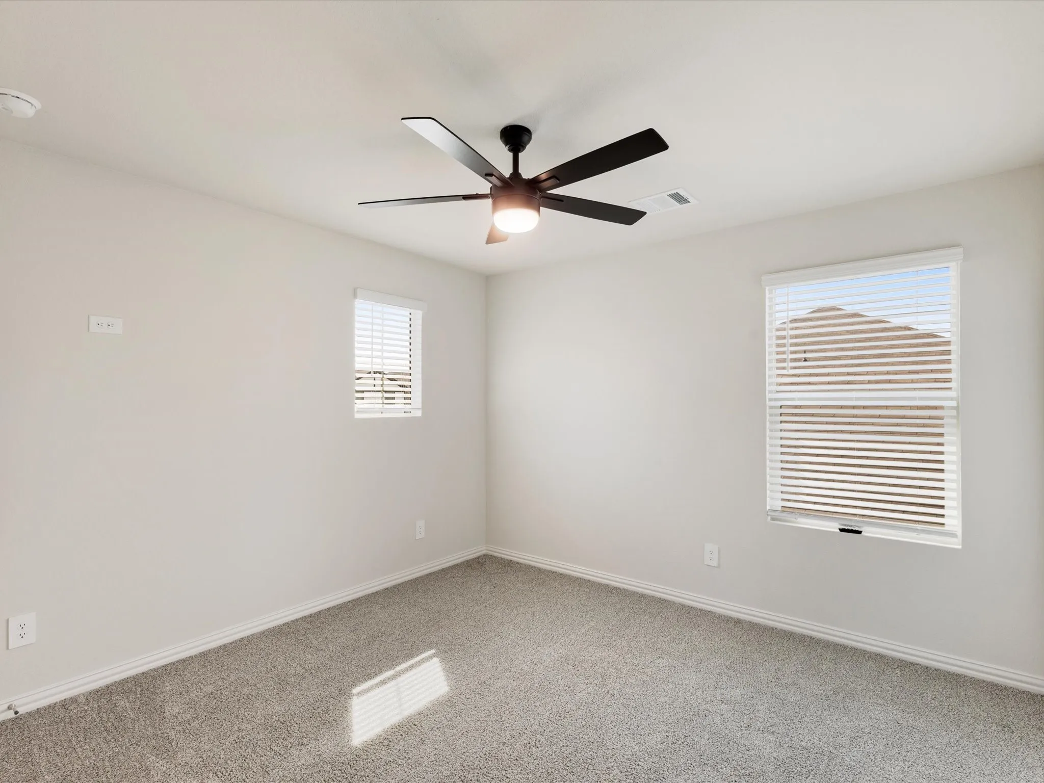 Single Family Residence For Rent in Collin County , 3912 Murvaul Drive, Farmersville, Texas 75442, 4 Bedroom, 3 Bathroom, 2 Garage spaces, 1,979 Sqft, built in 2024, mls#21352683, Real Estate Agent in Farmersville, Homes For Rent in Collin county, Homes For Rent in Farmersville, Realtor in Farmersville Texas, Real Estate Brokerage Independent Realty Texas, Luminita Cordes Realtor
