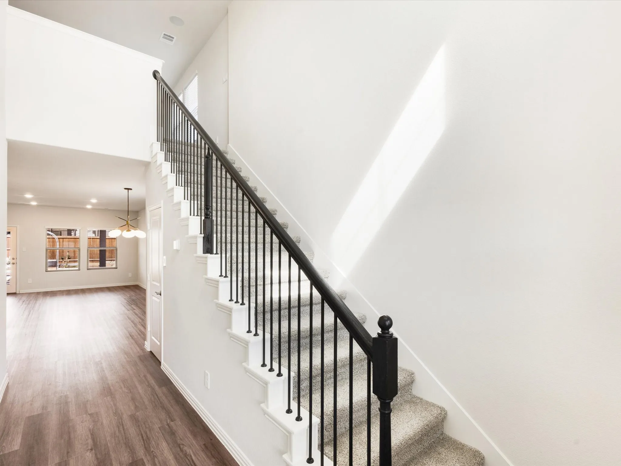 Single Family Residence For Rent in Collin County , 3912 Murvaul Drive, Farmersville, Texas 75442, 4 Bedroom, 3 Bathroom, 2 Garage spaces, 1,979 Sqft, built in 2024, mls#21352683, Real Estate Agent in Farmersville, Homes For Rent in Collin county, Homes For Rent in Farmersville, Realtor in Farmersville Texas, Real Estate Brokerage Independent Realty Texas, Luminita Cordes Realtor