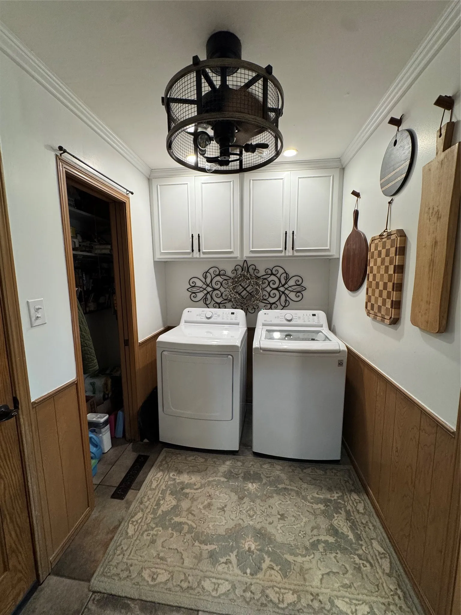 Single Family Residence For Sale in Hardeman County , 605 W 9th Street, Quanah, Texas 79252, 3 Bedroom, 3 Bathroom, 2 Garage spaces, 2,150 Sqft, built in 1965, mls#21352693, Real Estate Agent in Quanah, Homes For Sale in Hardeman county, Homes For Sale in Quanah, Realtor in Quanah Texas, Real Estate Brokerage Independent Realty Texas, Luminita Cordes Realtor