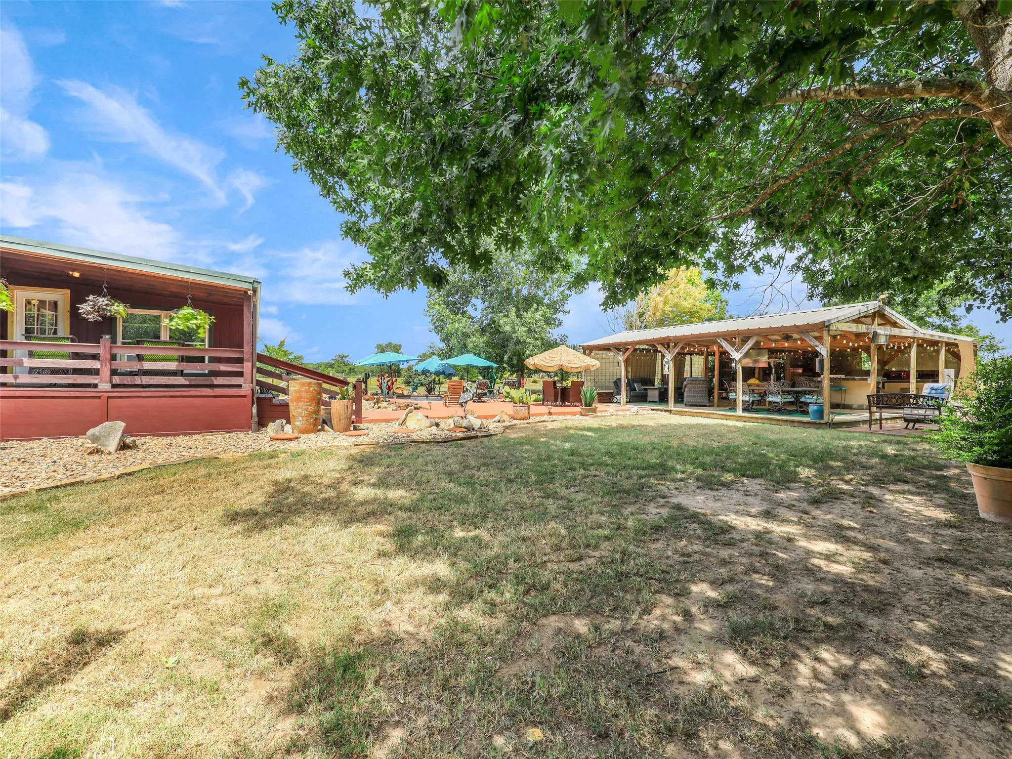 Large Landscaped and Manicured Back Yard
